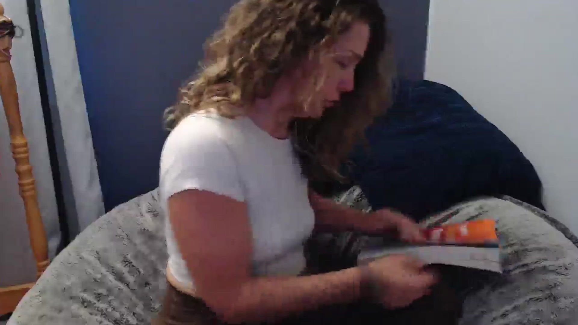 Gallery image thumbnail from HazelJane7's myfreecams stream on, 10/01/2025, 19:22 image 17 of 20
