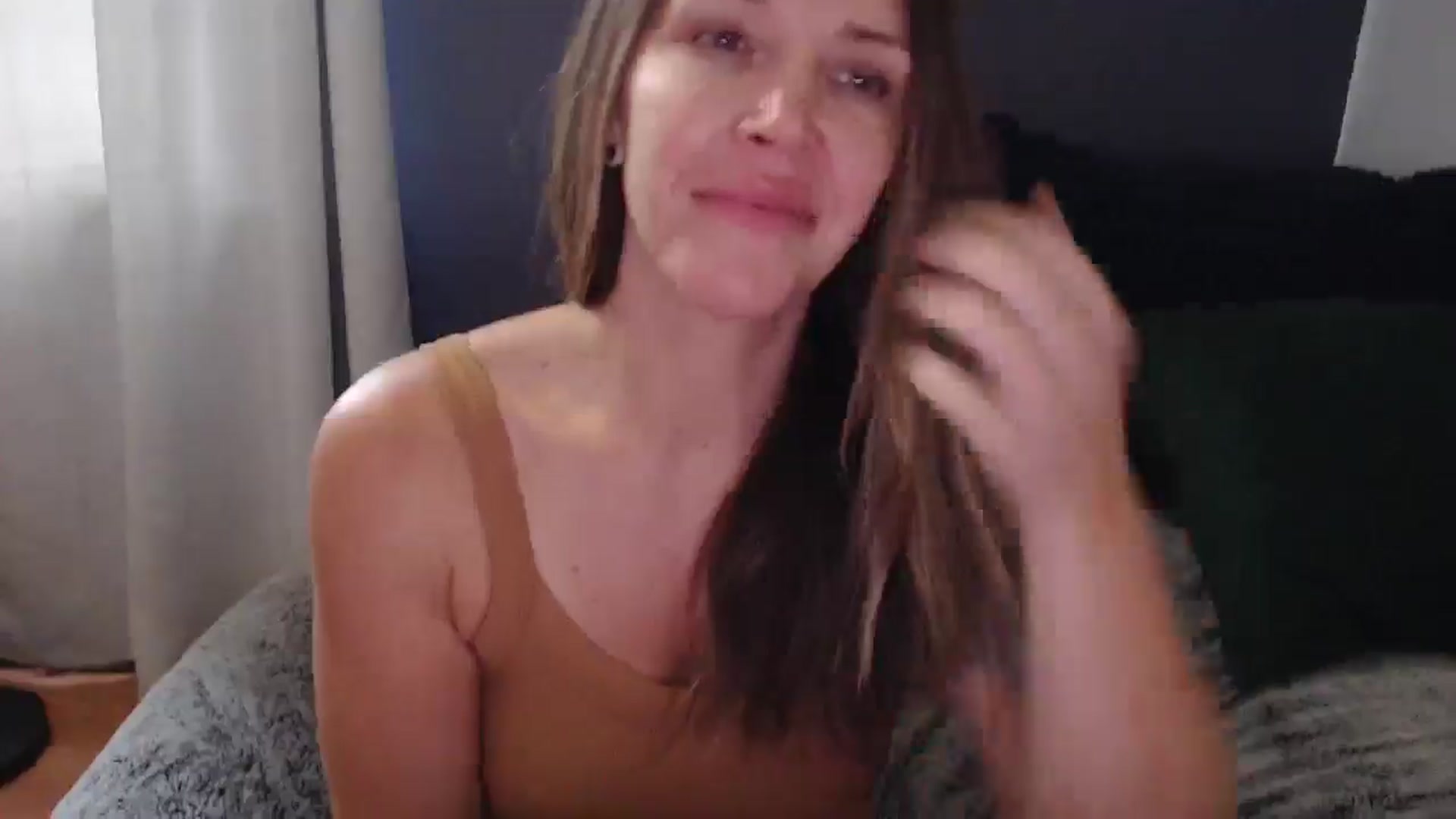 Gallery image thumbnail from HazelJane7's myfreecams stream on, 10/08/2025, 17:20 image 11 of 20
