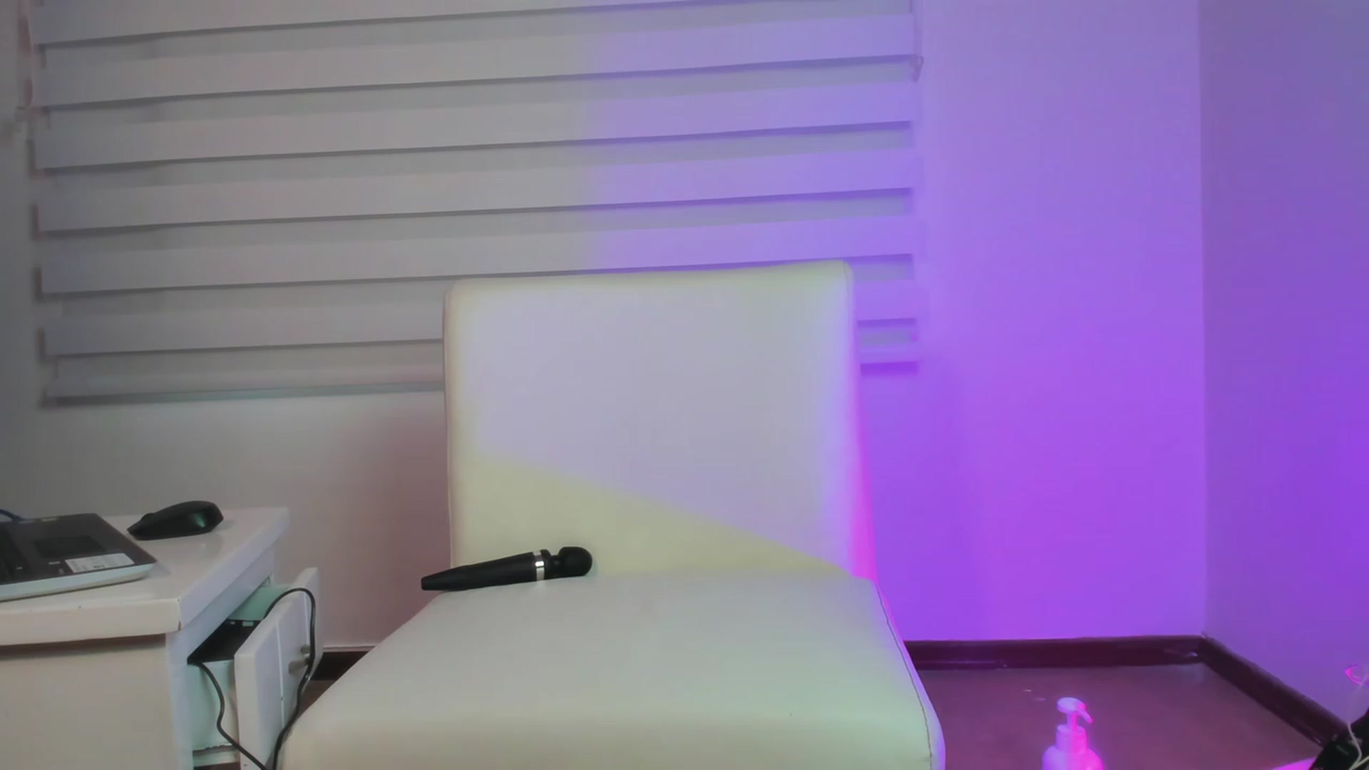 Gallery image thumbnail from HazelRadiance's myfreecams stream on, 07/28/2023, 20:46 image 6 of 20