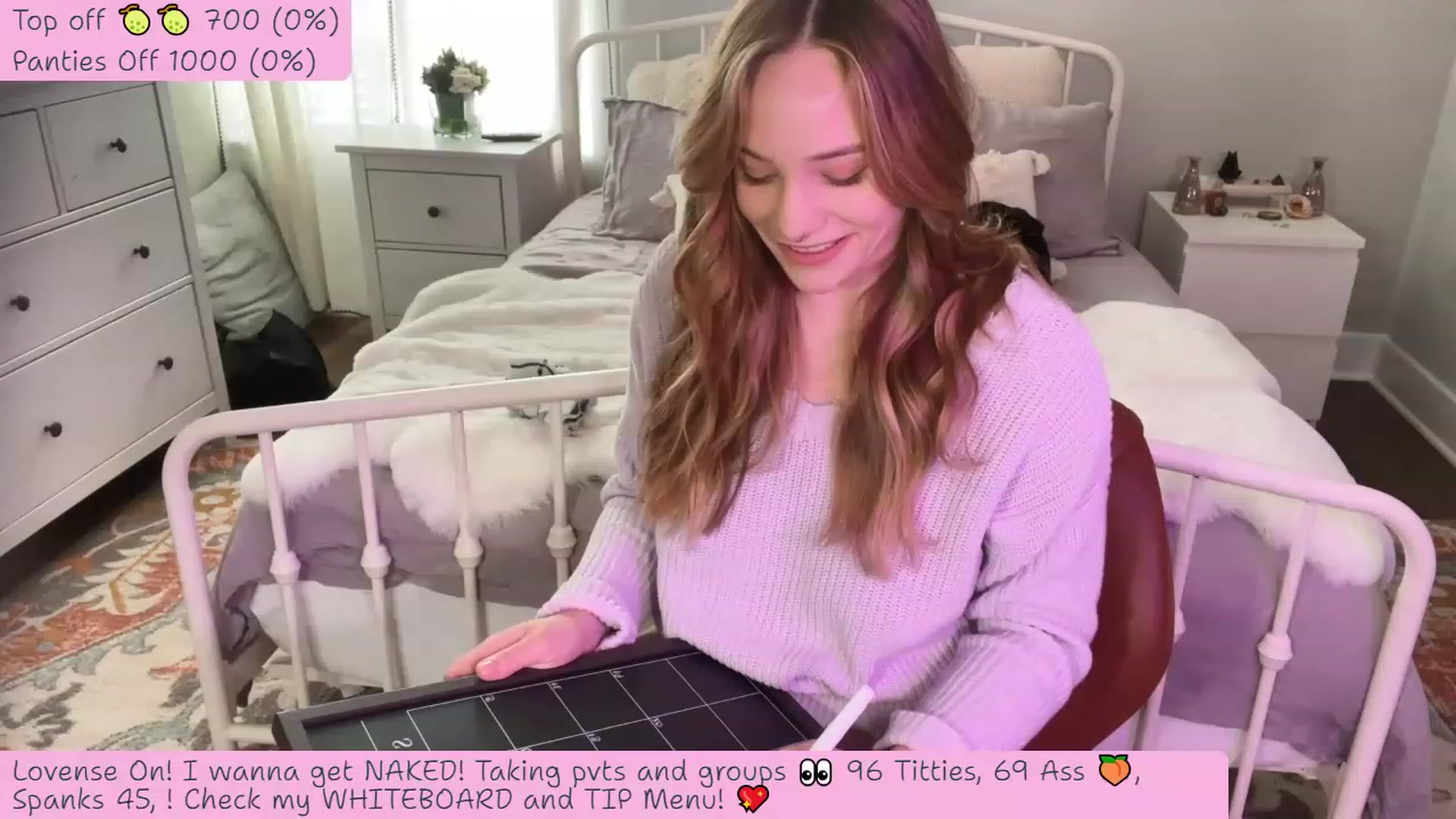Gallery image thumbnail from HazelTaylorX's myfreecams stream on, 03/01/2023, 20:56 image 5 of 20