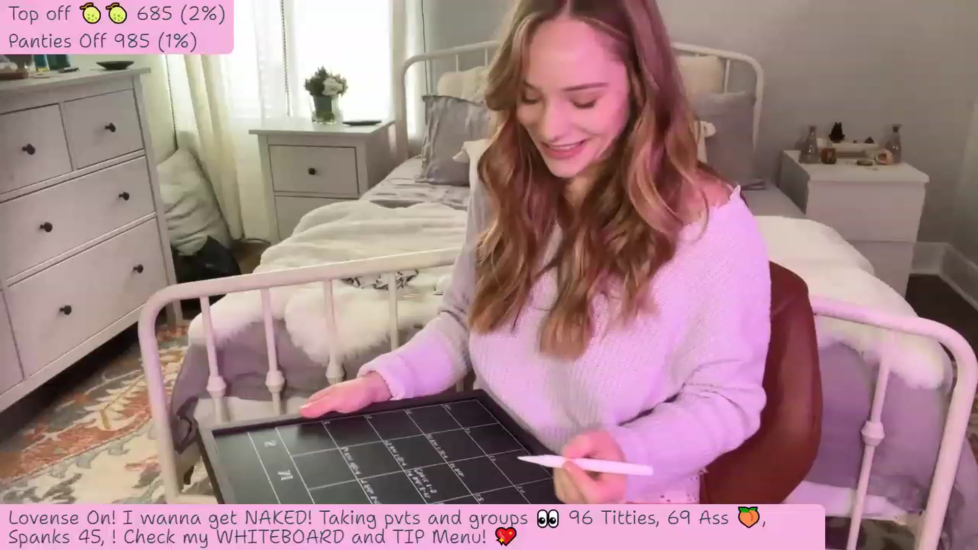 Gallery image thumbnail from HazelTaylorX's myfreecams stream on, 03/01/2023, 20:56 image 17 of 20