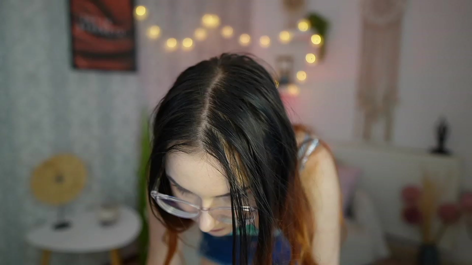 Gallery image thumbnail from Hazel_Moore18's myfreecams stream on, 09/26/2023, 12:45 image 8 of 20