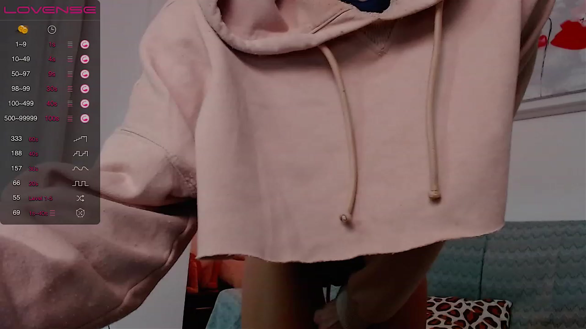 Gallery image thumbnail from He11oa1ice's myfreecams stream on, 12/01/2022, 01:28 image 12 of 20