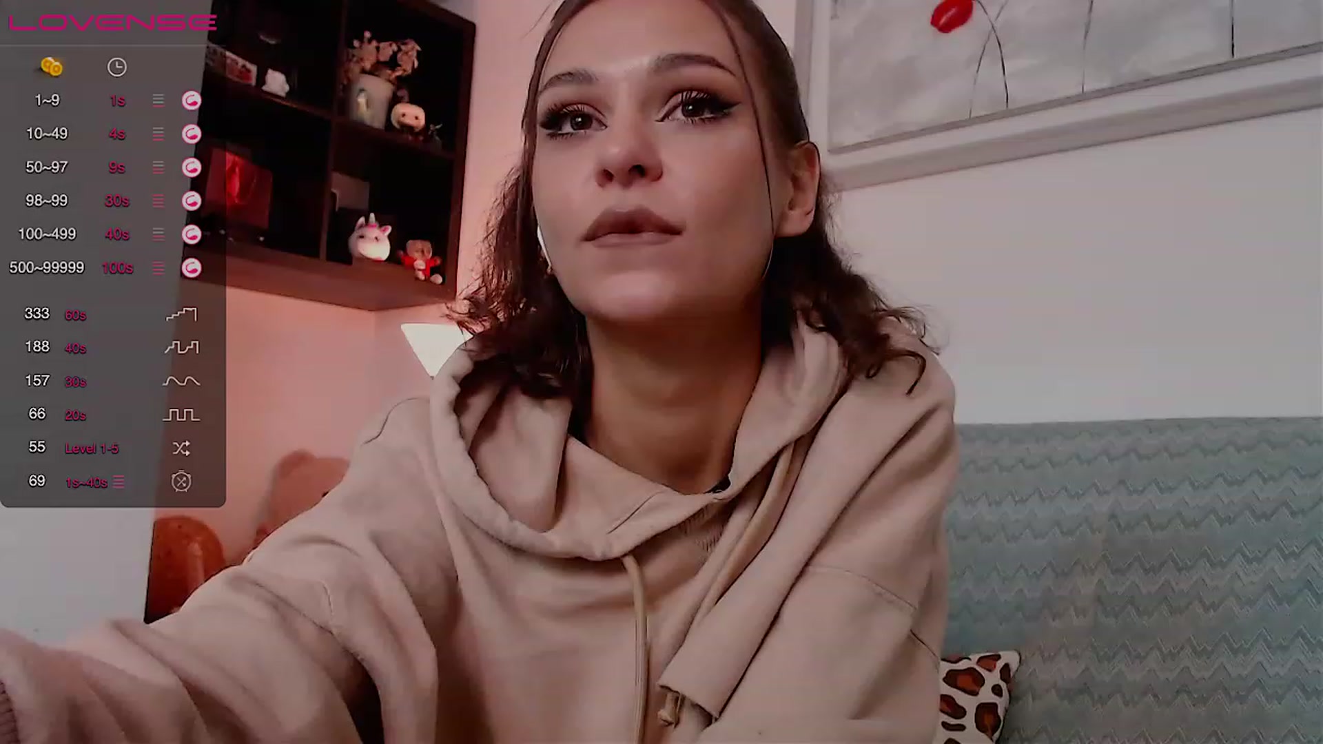 Gallery image thumbnail from He11oa1ice's myfreecams stream on, 12/01/2022, 01:28 image 17 of 20