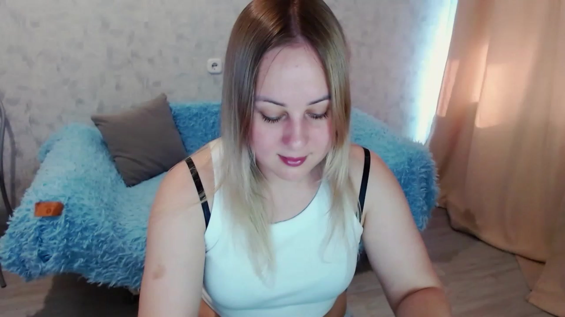 Gallery image thumbnail from Heart_beat07's myfreecams stream on, 06/18/2023, 10:53 image 6 of 20
