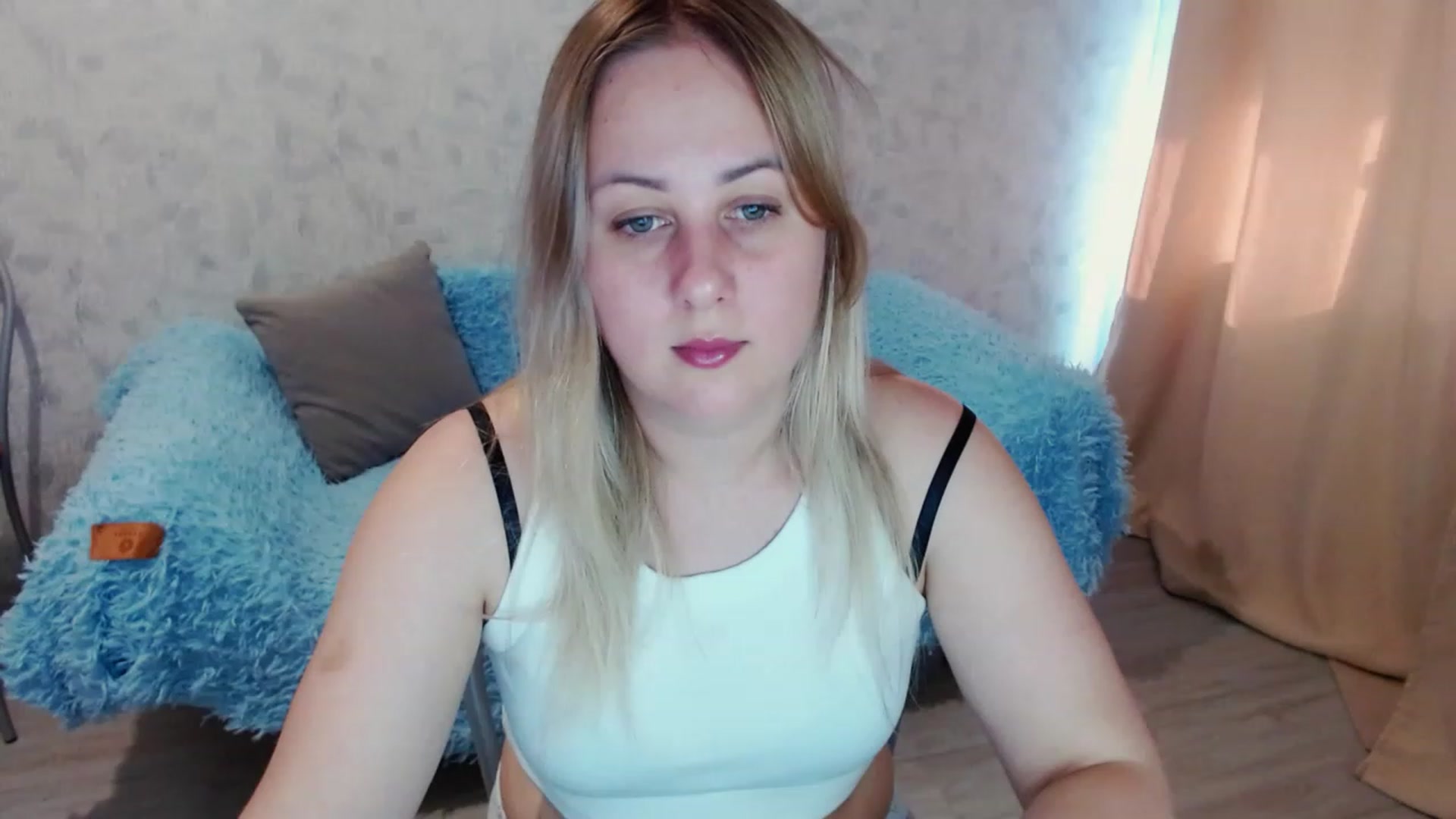 Gallery image thumbnail from Heart_beat07's myfreecams stream on, 06/18/2023, 10:53 image 11 of 20