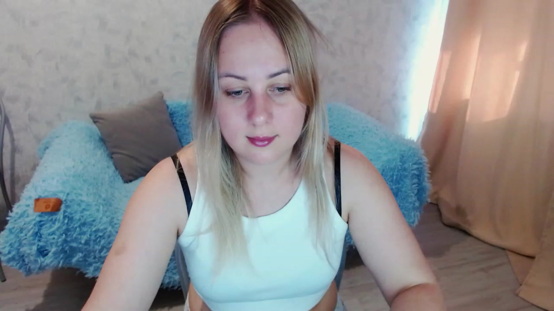 Gallery image thumbnail from Heart_beat07's myfreecams stream on, 06/18/2023, 10:53 image 13 of 20