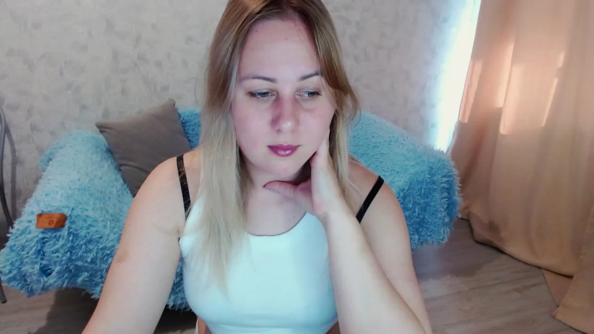 Gallery image thumbnail from Heart_beat07's myfreecams stream on, 06/18/2023, 10:53 image 9 of 20
