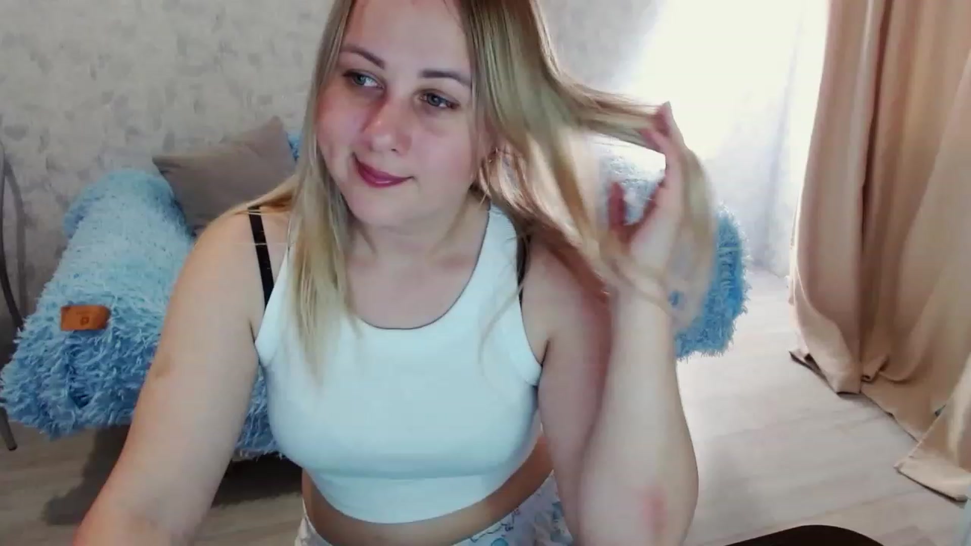 Gallery image thumbnail from Heart_beat07's myfreecams stream on, 06/18/2023, 12:02 image 11 of 20