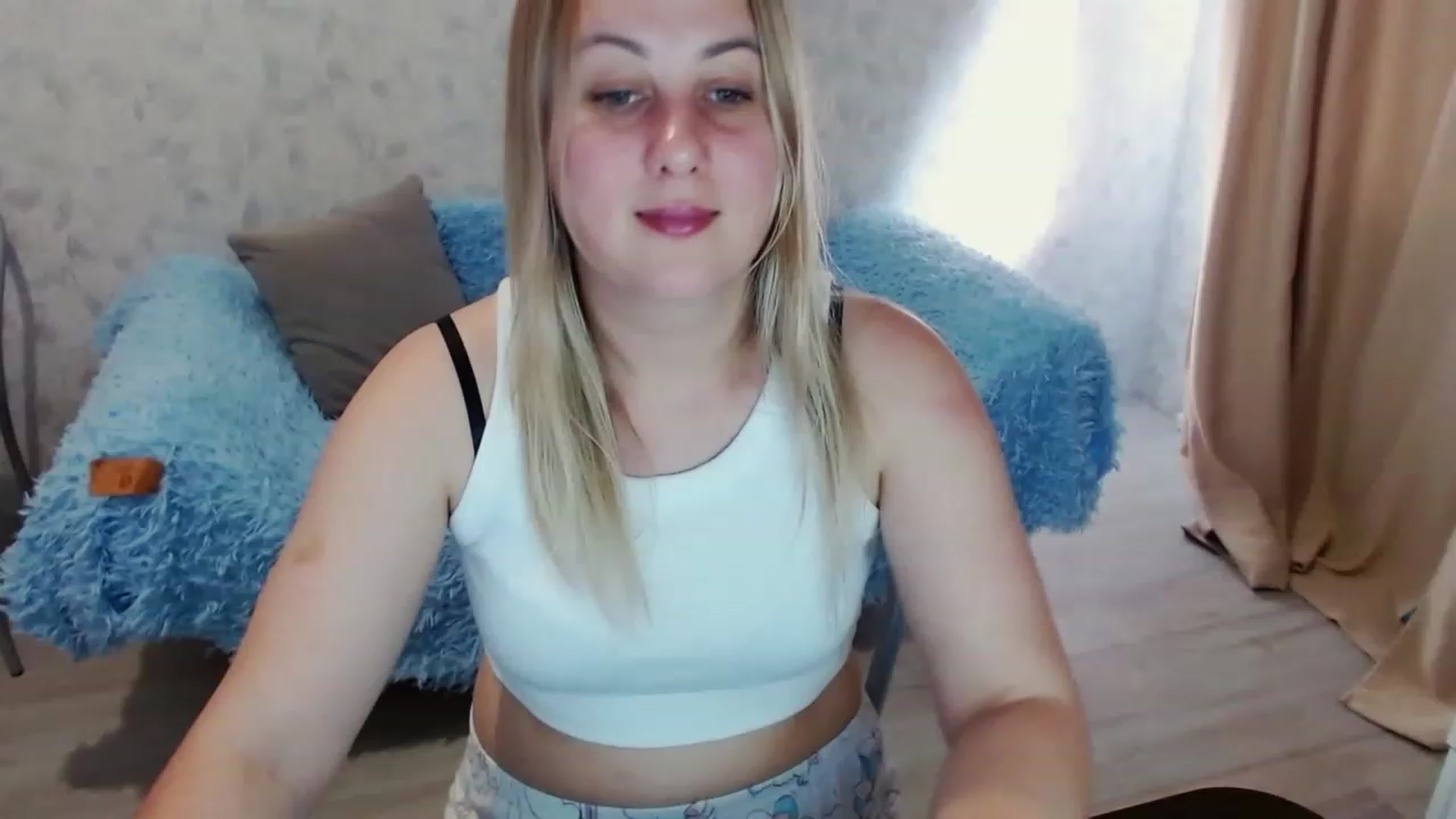 Gallery image thumbnail from Heart_beat07's myfreecams stream on, 06/18/2023, 12:02 image 8 of 20