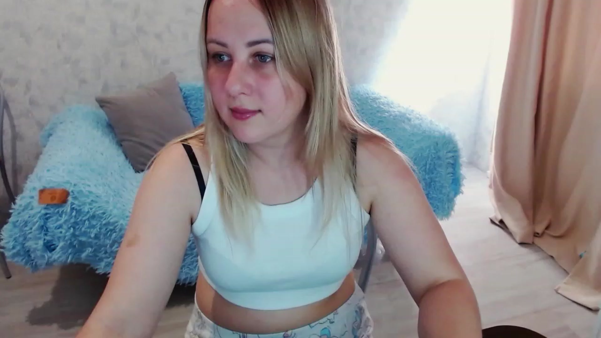 Gallery image thumbnail from Heart_beat07's myfreecams stream on, 06/18/2023, 12:02 image 13 of 20