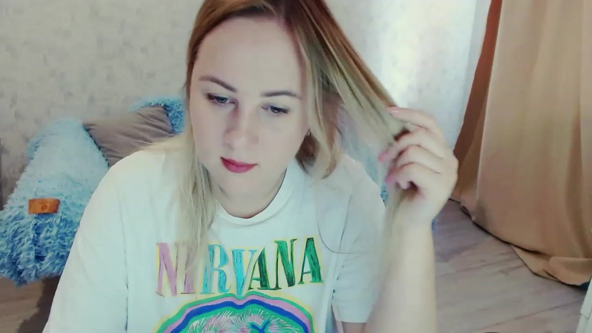 Gallery image thumbnail from Heart_beat07's myfreecams stream on, 06/19/2023, 08:07 image 20 of 20