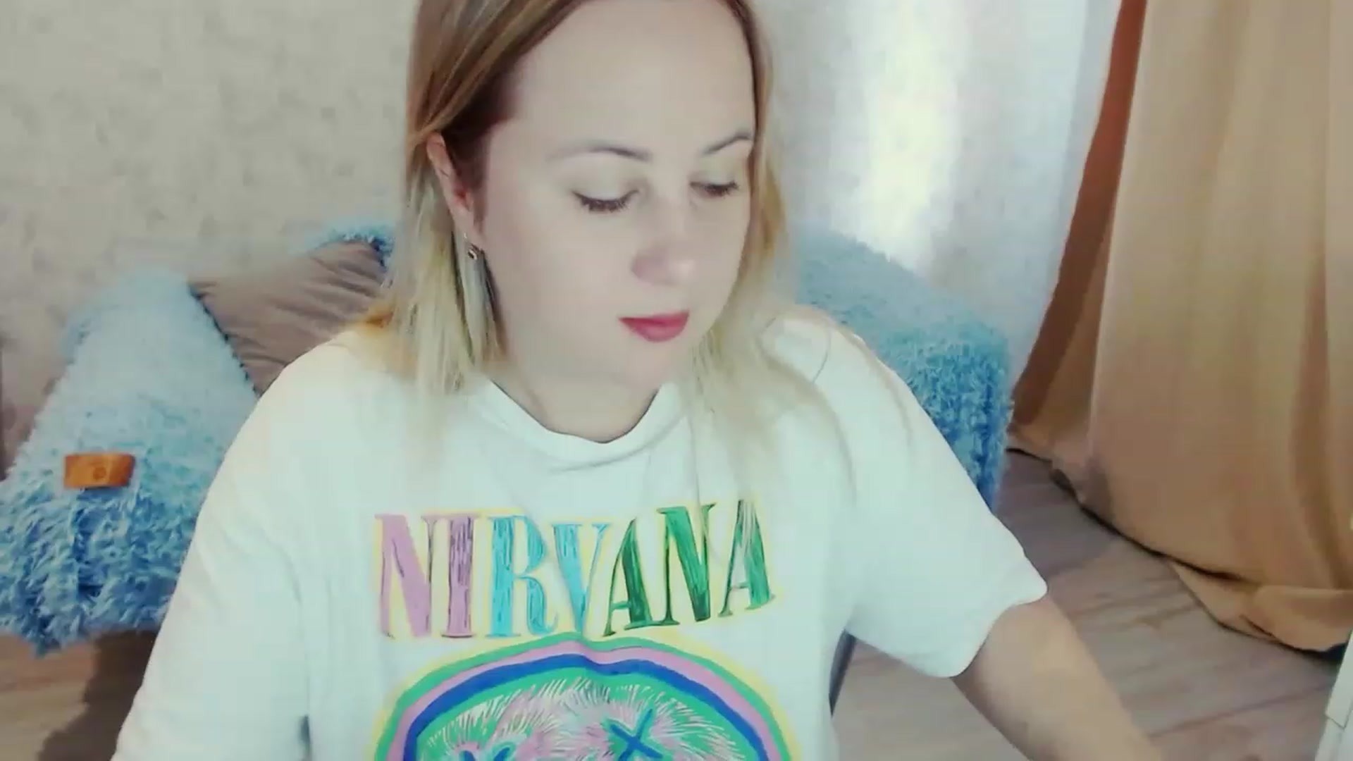 Gallery image thumbnail from Heart_beat07's myfreecams stream on, 06/19/2023, 08:07 image 3 of 20