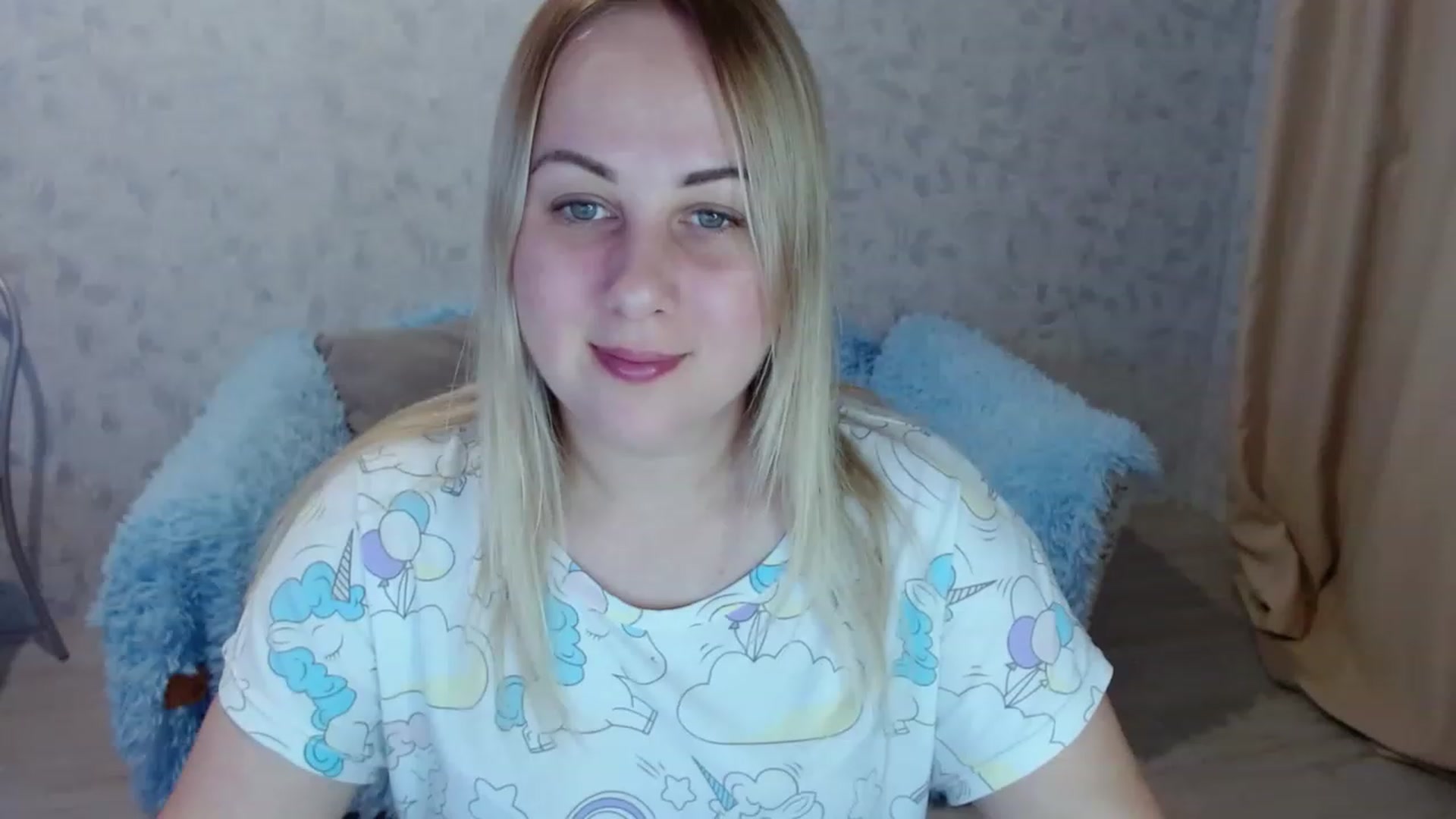 Gallery image thumbnail from Heart_beat07's myfreecams stream on, 06/27/2023, 16:49 image 3 of 20