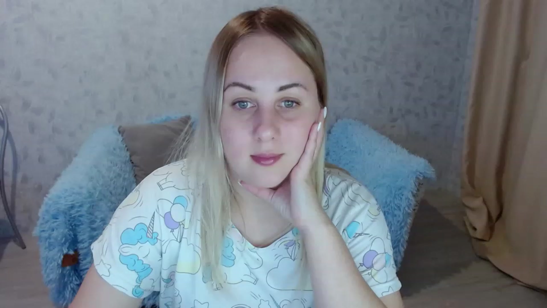 Gallery image thumbnail from Heart_beat07's myfreecams stream on, 06/27/2023, 16:49 image 14 of 20