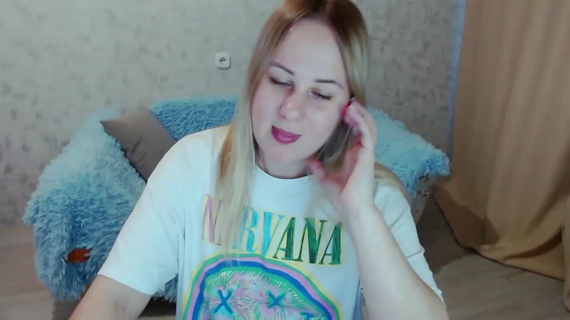 Gallery image thumbnail from Heart_beat07's myfreecams stream on, 06/28/2023, 12:12 image 14 of 20