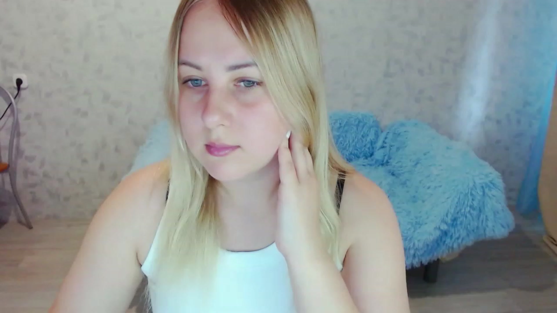 Gallery image thumbnail from Heart_beat07's myfreecams stream on, 07/15/2023, 13:09 image 8 of 20