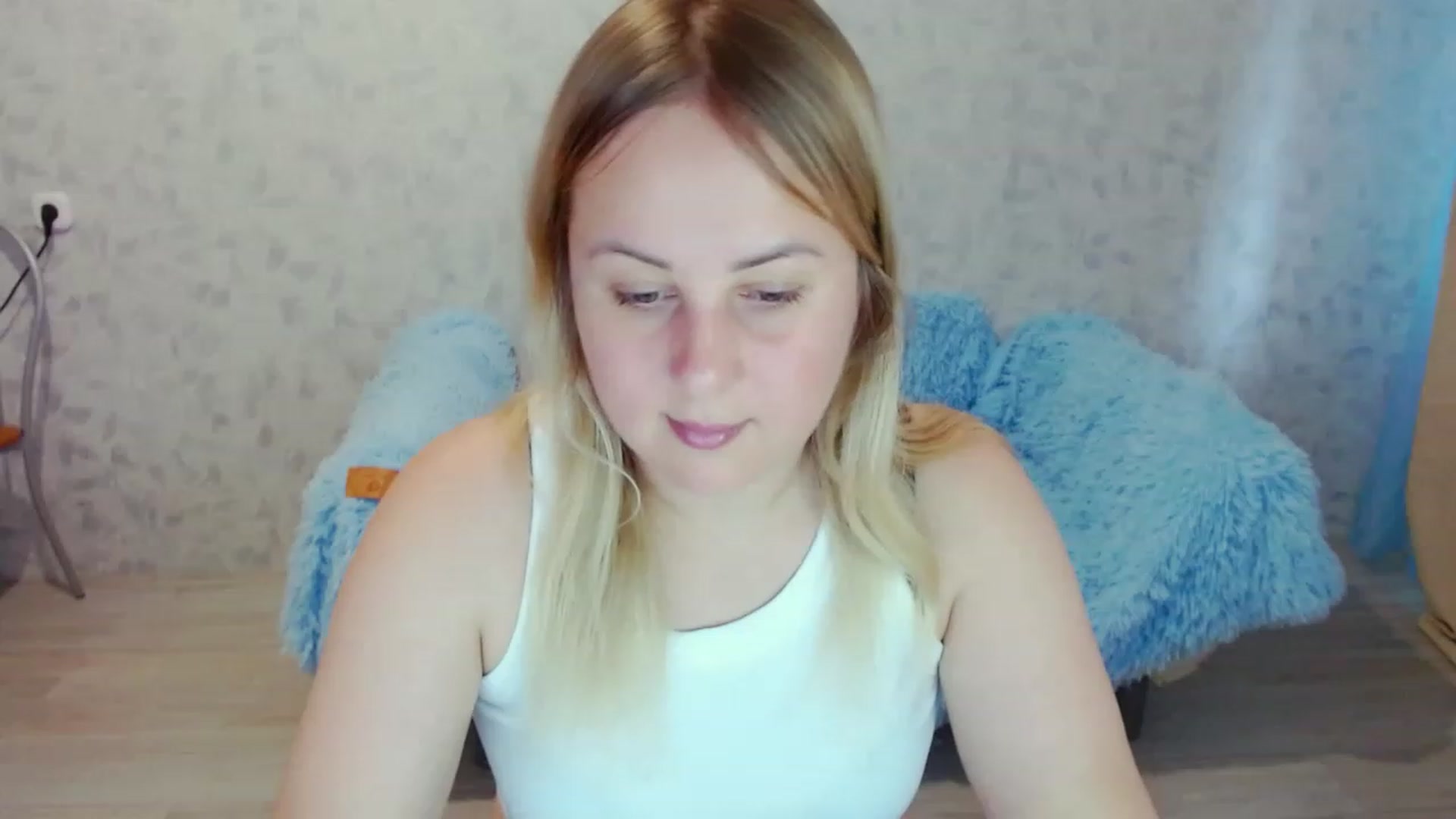 Gallery image thumbnail from Heart_beat07's myfreecams stream on, 07/15/2023, 13:09 image 16 of 20