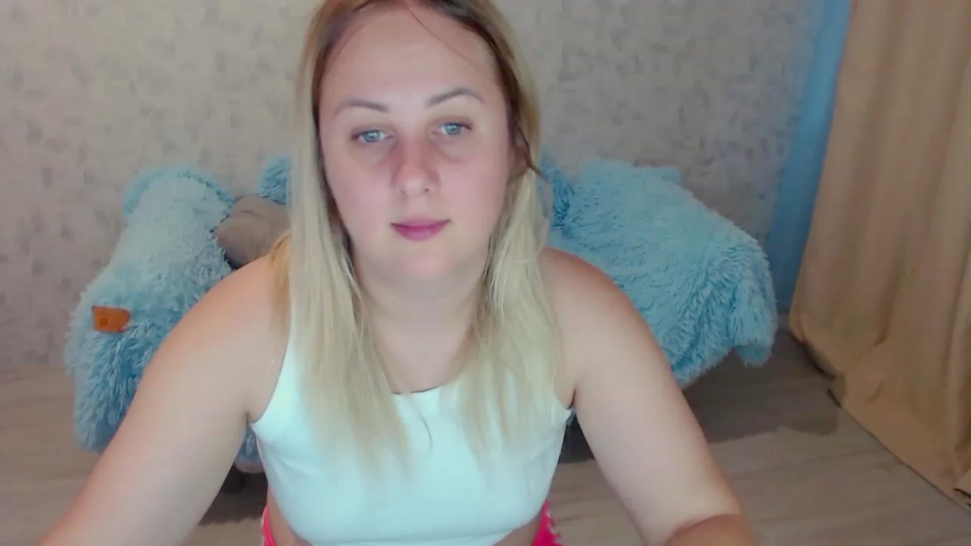 Gallery image thumbnail from Heart_beat07's myfreecams stream on, 07/15/2023, 23:11 image 14 of 20
