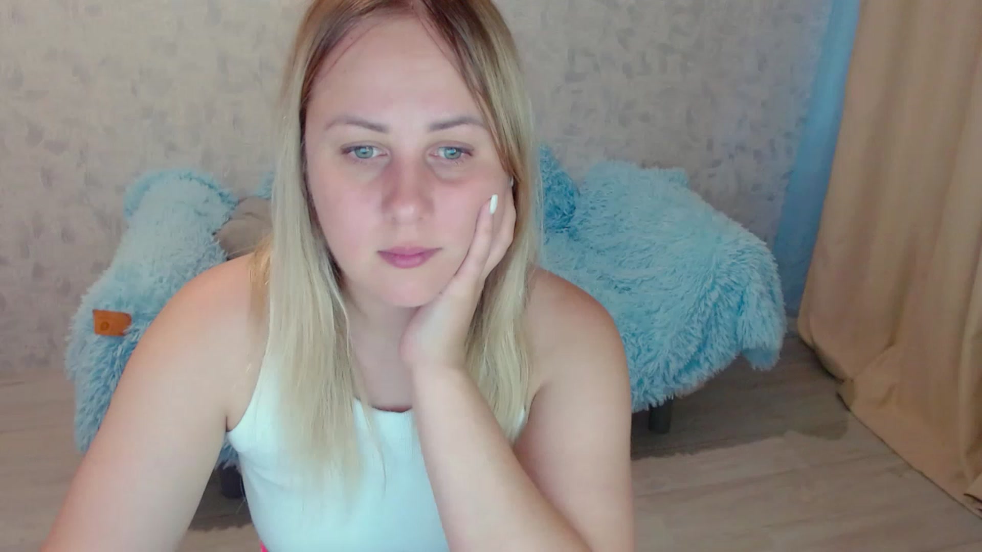Gallery image thumbnail from Heart_beat07's myfreecams stream on, 07/15/2023, 23:11 image 16 of 20
