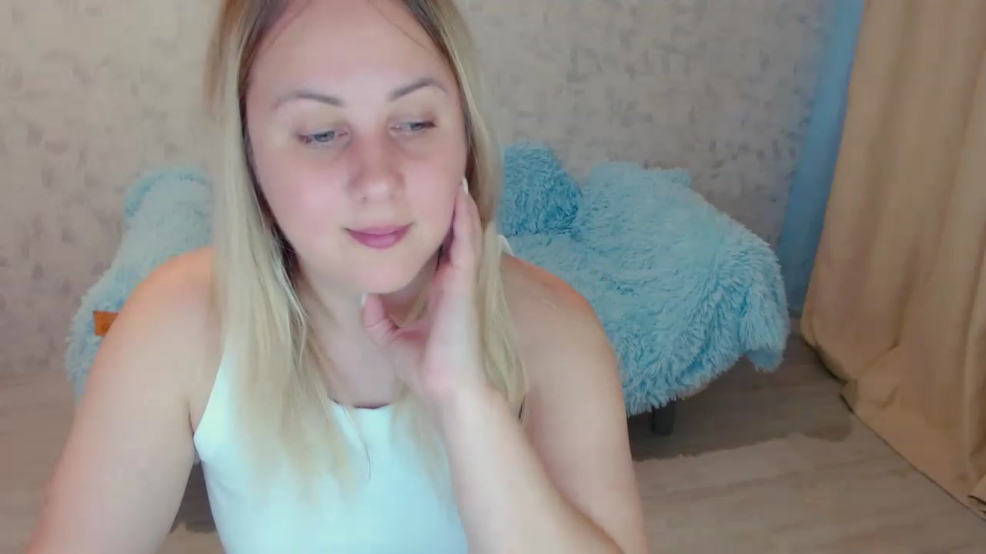Gallery image thumbnail from Heart_beat07's myfreecams stream on, 07/15/2023, 23:11 image 9 of 20