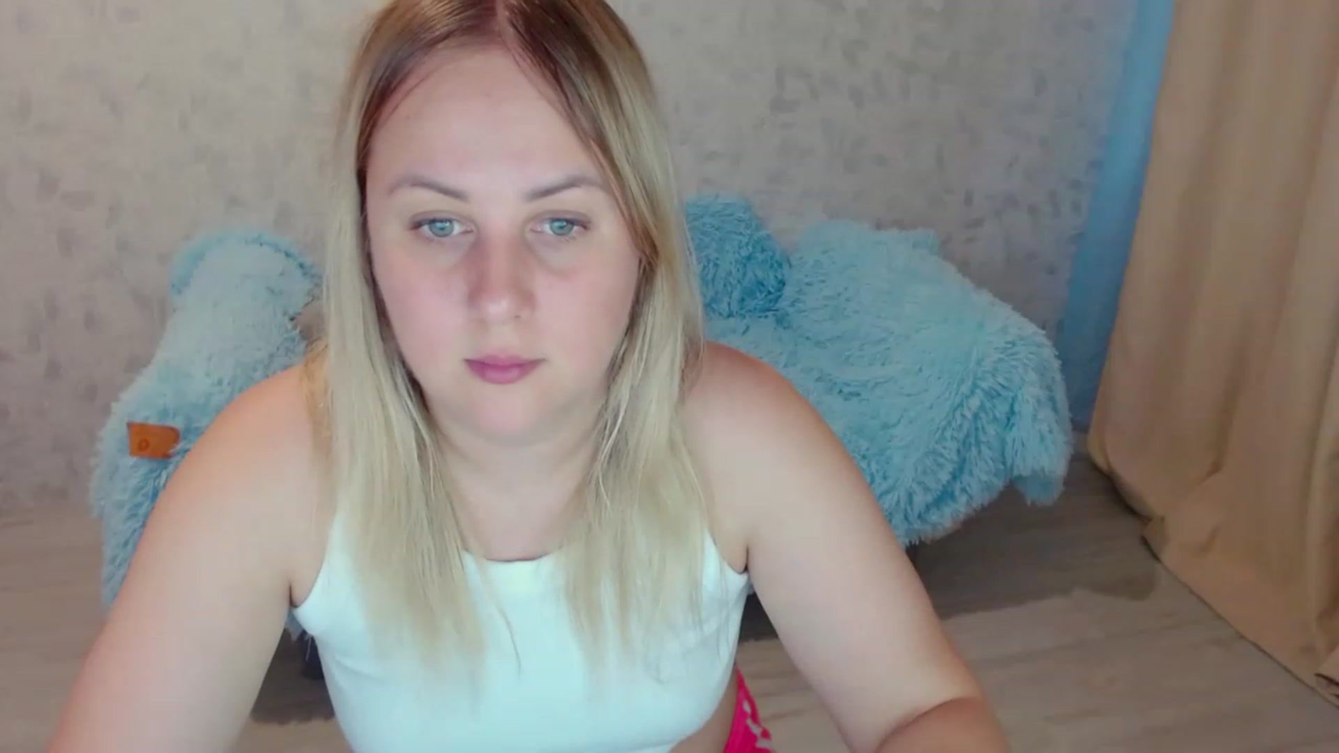 Gallery image thumbnail from Heart_beat07's myfreecams stream on, 07/15/2023, 23:11 image 15 of 20
