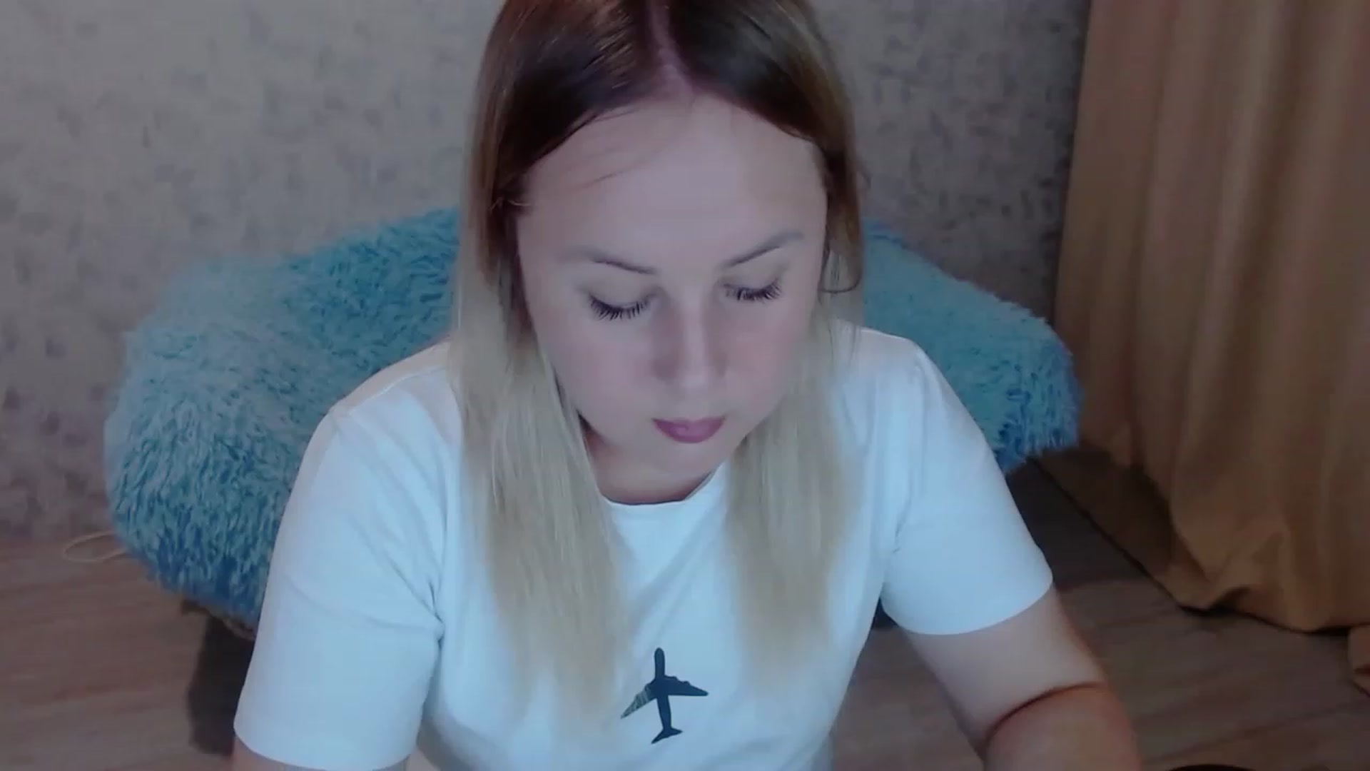 Gallery image thumbnail from Heart_beat07's myfreecams stream on, 07/27/2023, 15:35 image 9 of 20