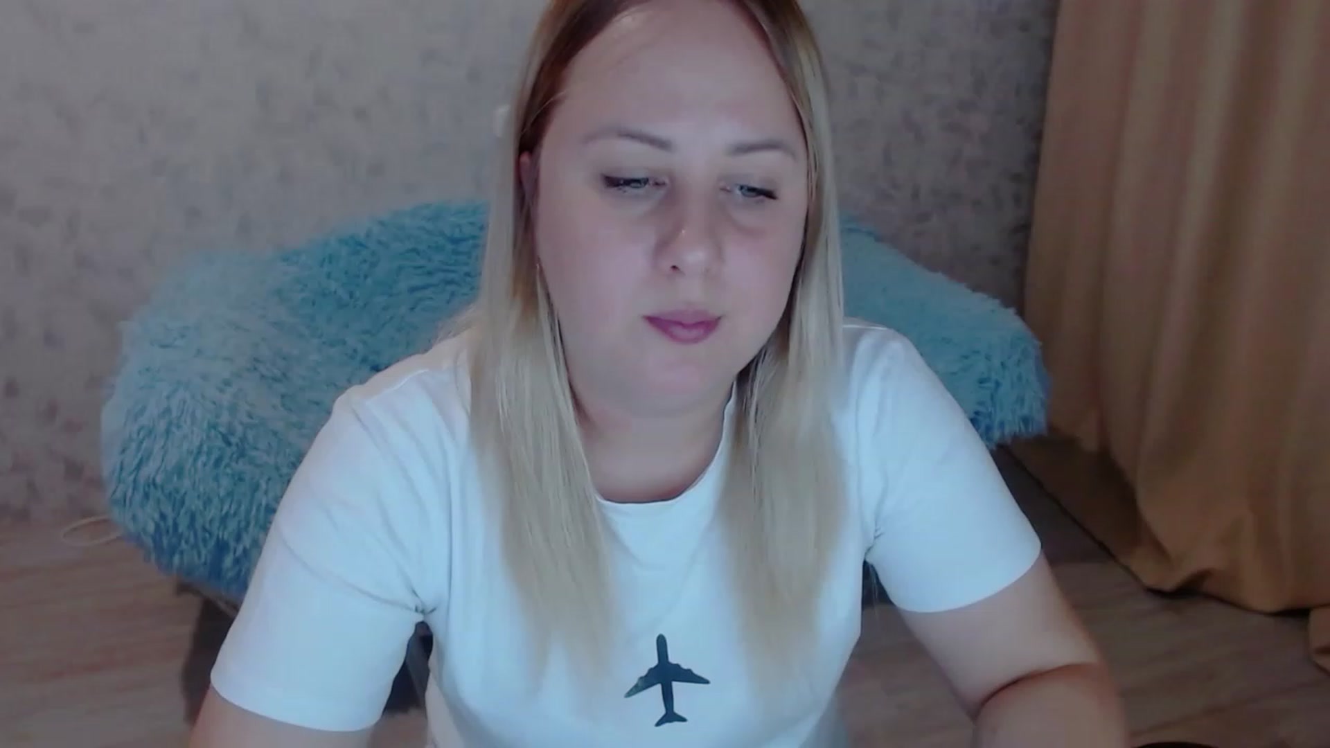 Gallery image thumbnail from Heart_beat07's myfreecams stream on, 07/27/2023, 15:35 image 7 of 20