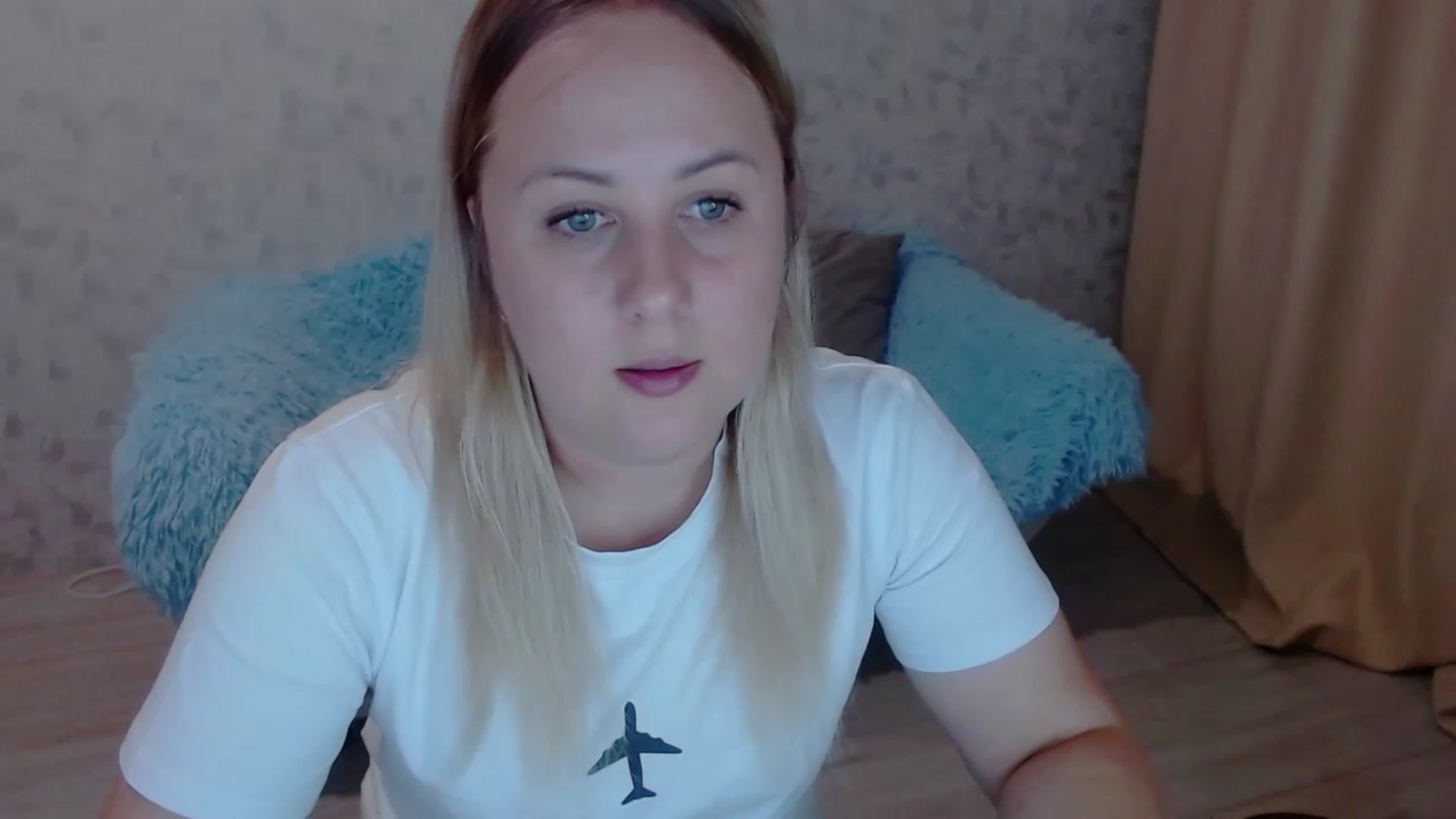 Gallery image thumbnail from Heart_beat07's myfreecams stream on, 07/27/2023, 15:35 image 3 of 20