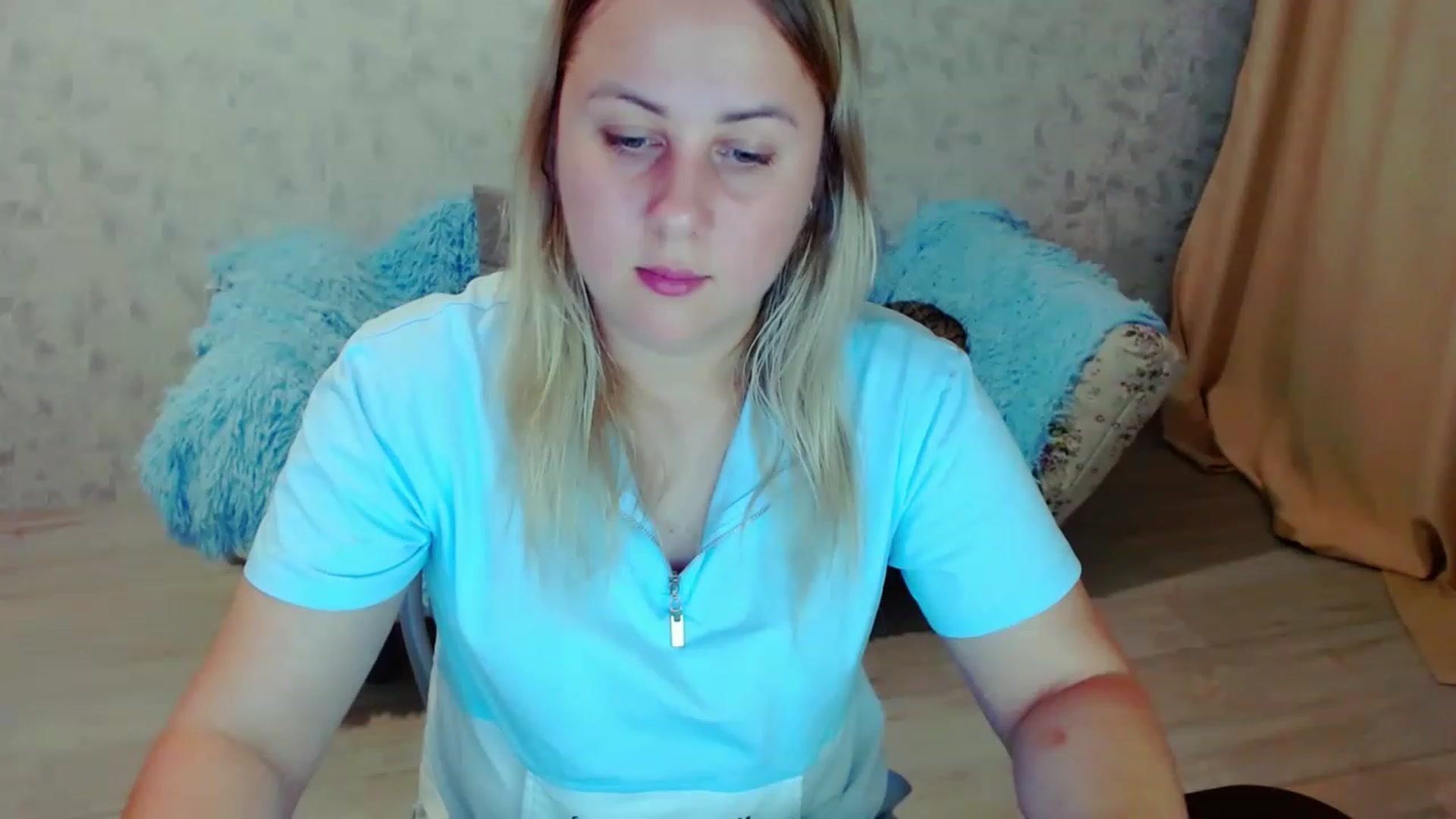 Gallery image thumbnail from Heart_beat07's myfreecams stream on, 08/02/2023, 21:12 image 13 of 20