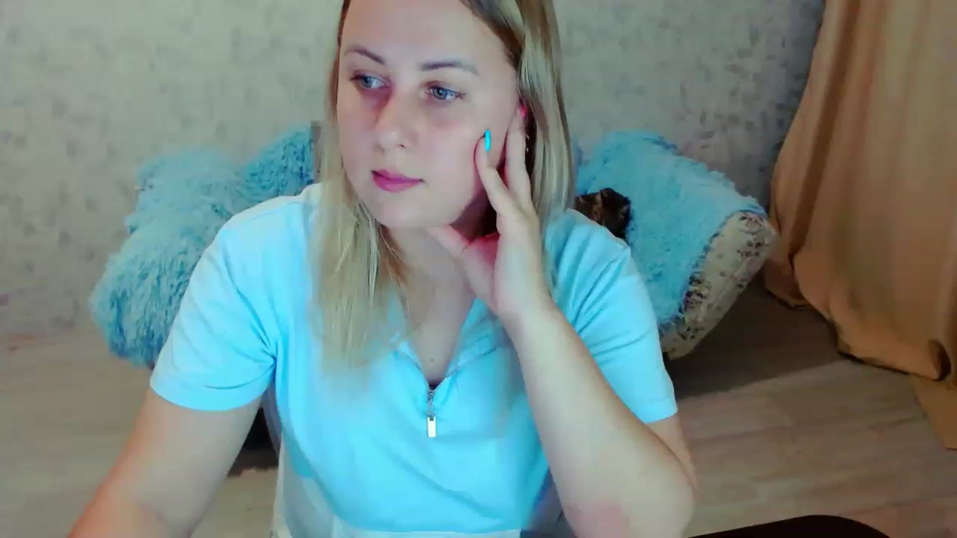 Gallery image thumbnail from Heart_beat07's myfreecams stream on, 08/02/2023, 21:12 image 3 of 20