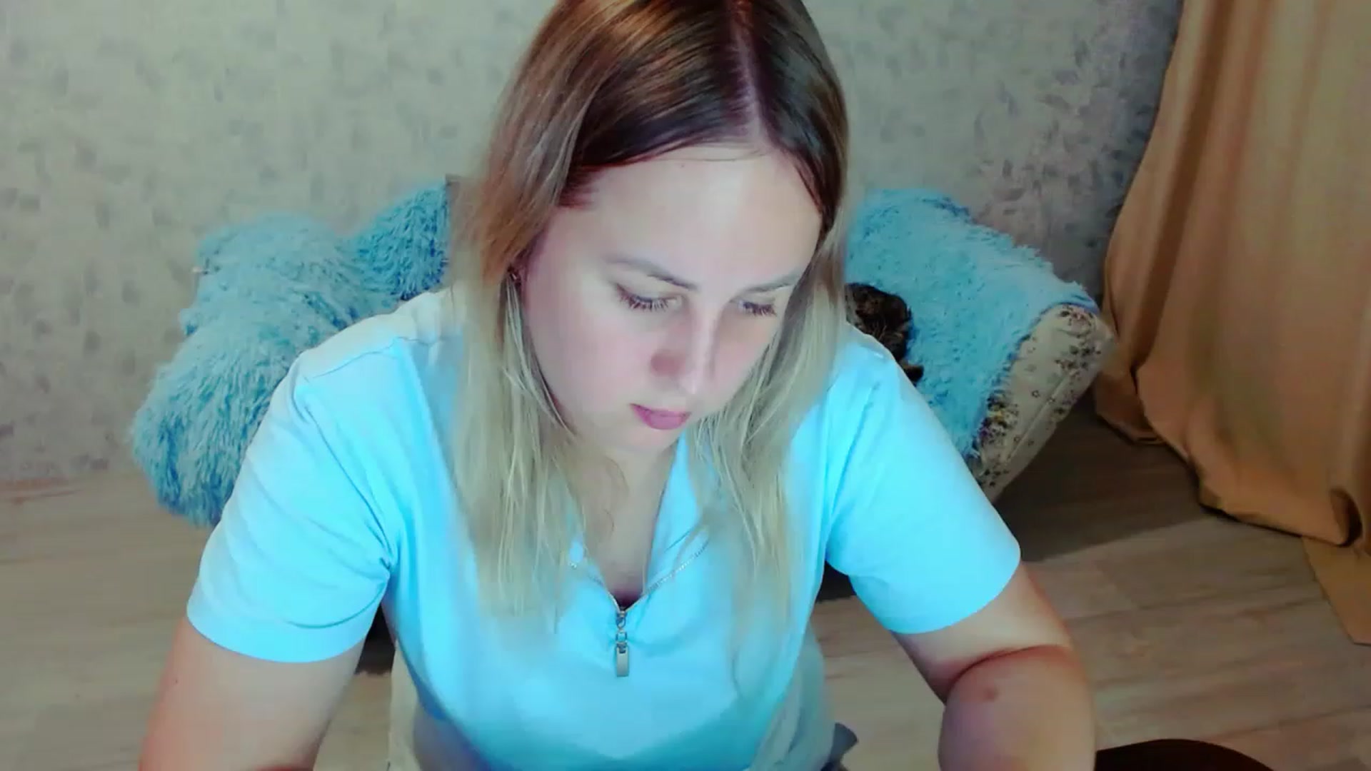 Gallery image thumbnail from Heart_beat07's myfreecams stream on, 08/02/2023, 21:12 image 10 of 20