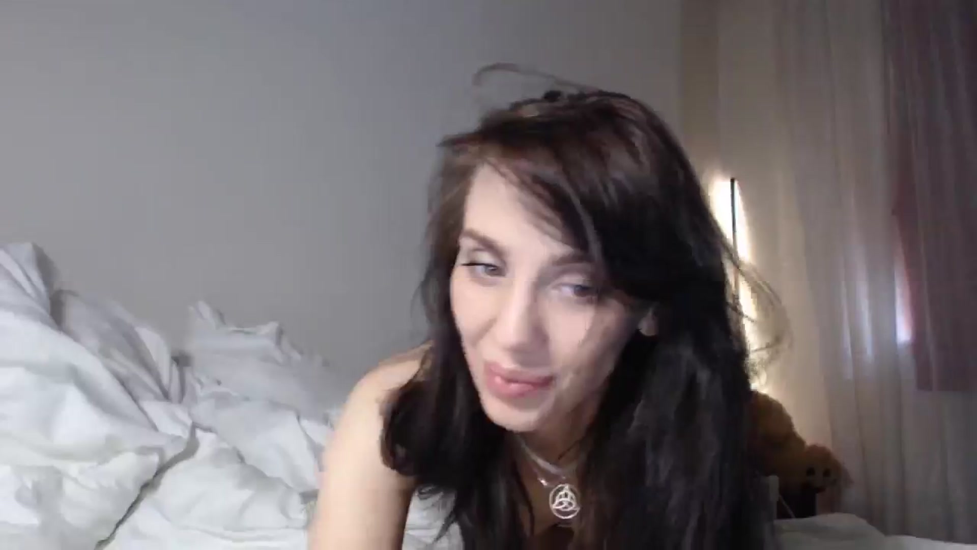 Gallery image thumbnail from HeartsQueen's myfreecams stream on, 04/13/2025, 12:49 image 9 of 20