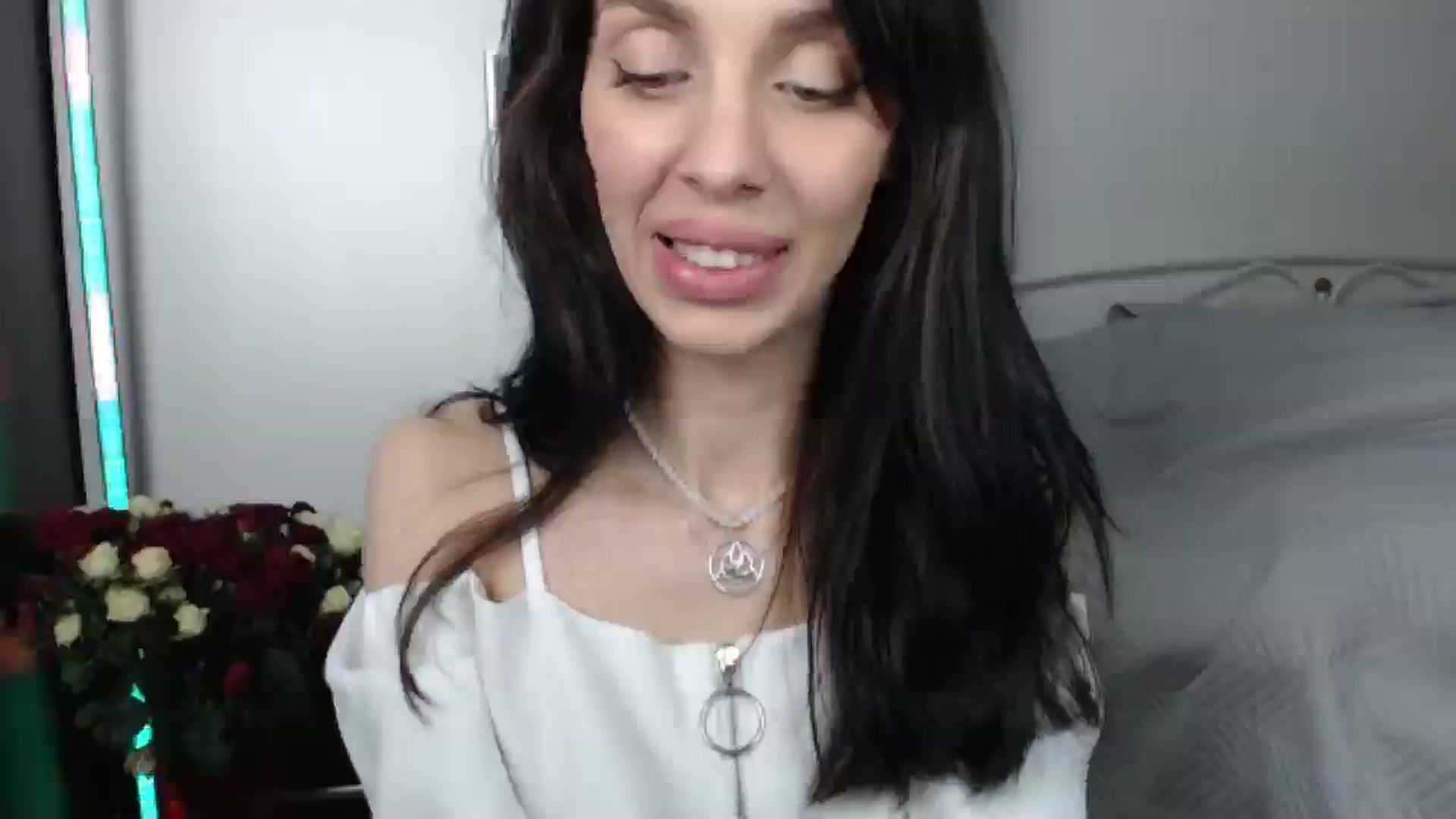 Gallery image thumbnail from HeartsQueen's myfreecams stream on, 05/11/2025, 11:38 image 12 of 20