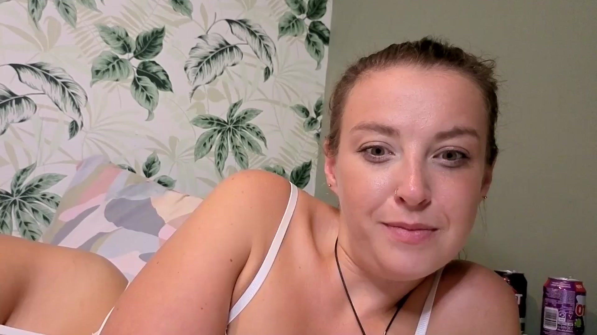 Gallery image thumbnail from Heathersumzz's myfreecams stream on, 07/06/2025, 19:45 image 3 of 20