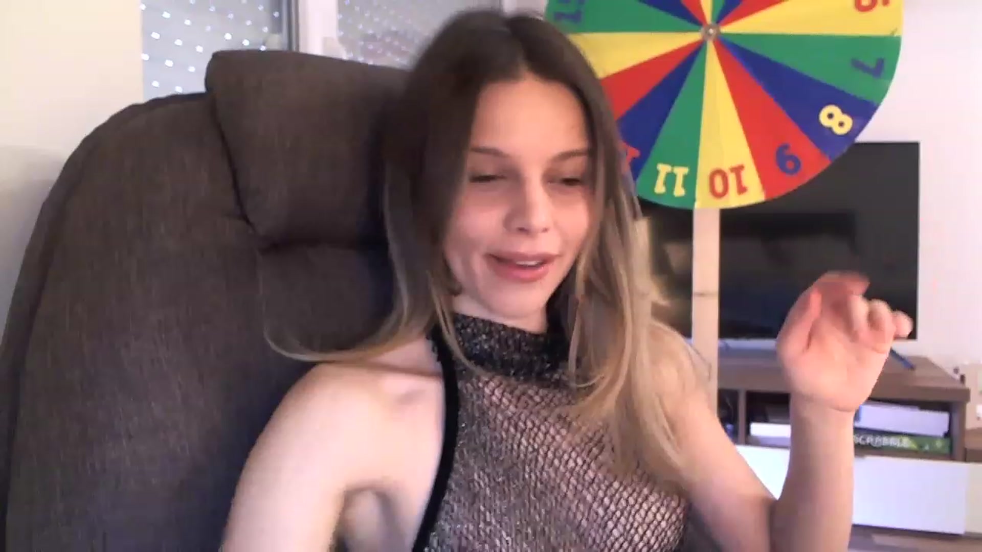Gallery image thumbnail from Heaven_hot's myfreecams stream on, 12/01/2022, 13:17 image 11 of 20