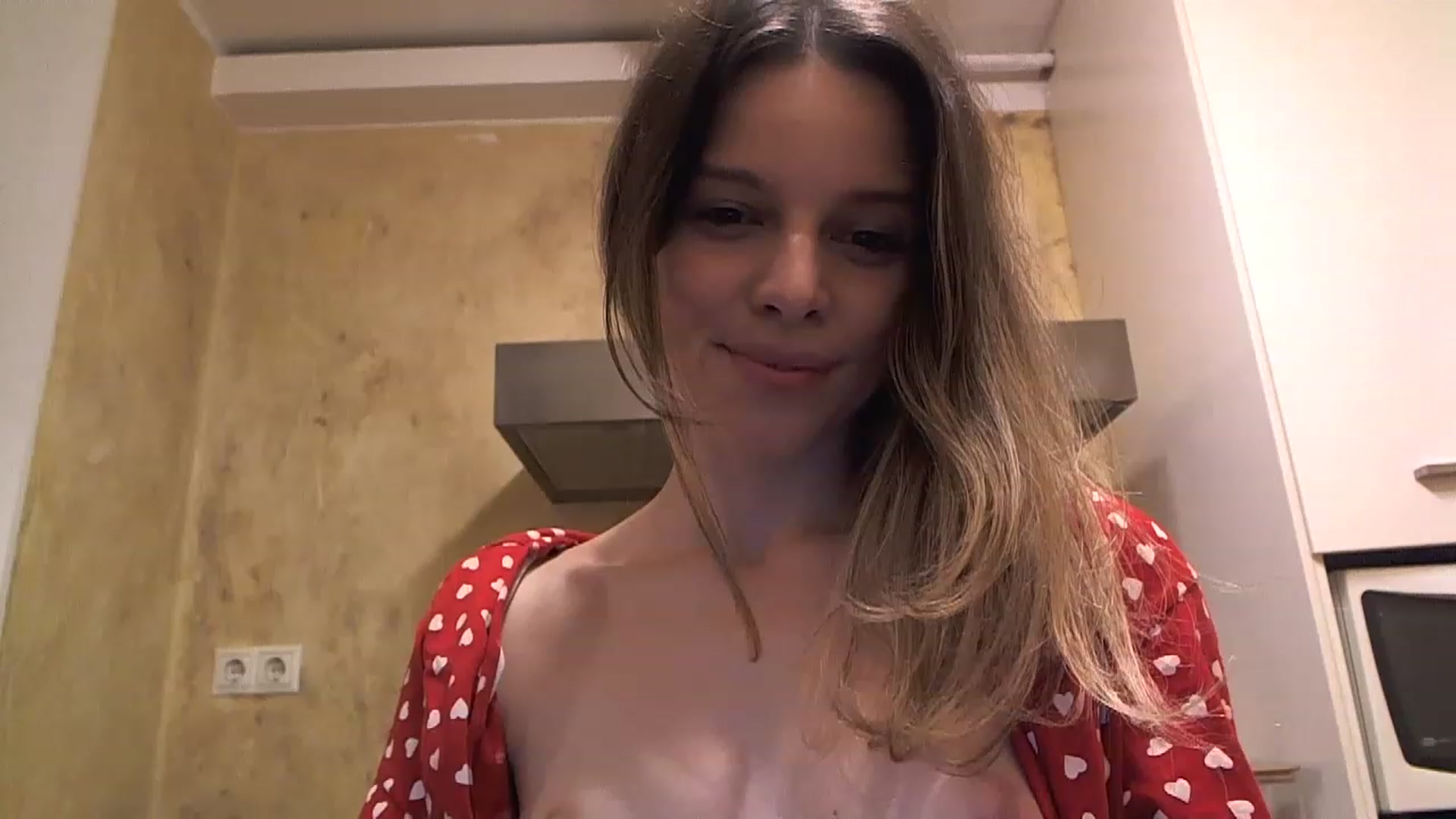 Gallery image thumbnail from Heaven_hot's myfreecams stream on, 12/01/2022, 14:19 image 17 of 20
