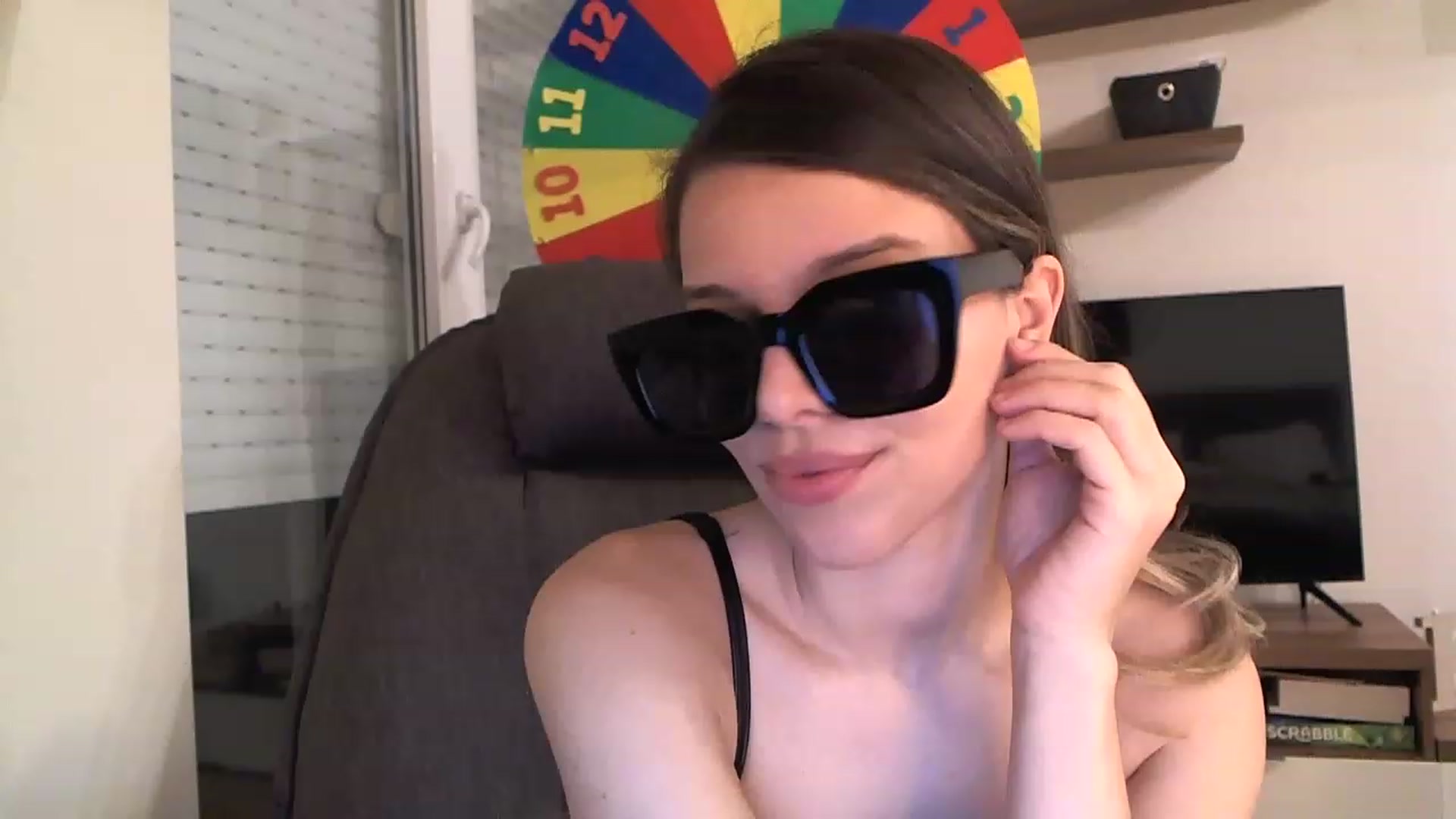 Gallery image thumbnail from Heaven_hot's myfreecams stream on, 12/03/2022, 19:28 image 17 of 20