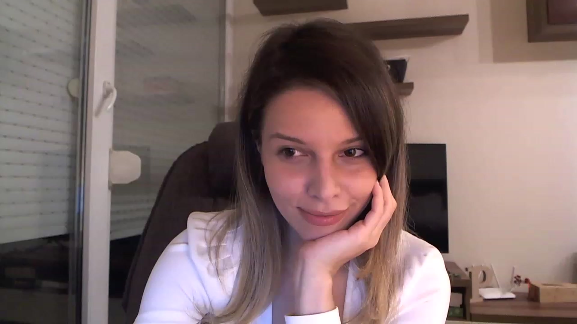 Gallery image thumbnail from Heaven_hot's myfreecams stream on, 12/05/2022, 16:01 image 4 of 20