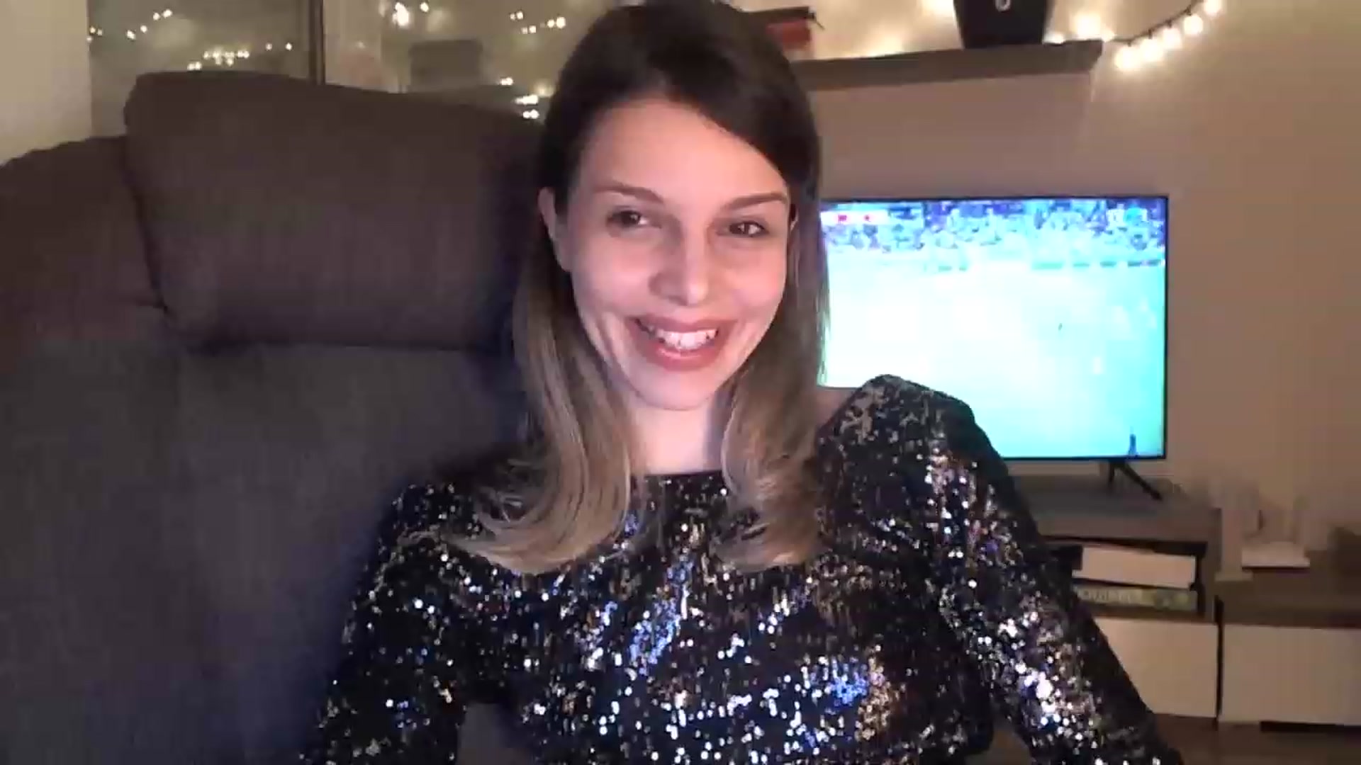 Gallery image thumbnail from Heaven_hot's myfreecams stream on, 12/09/2022, 20:15 image 5 of 20