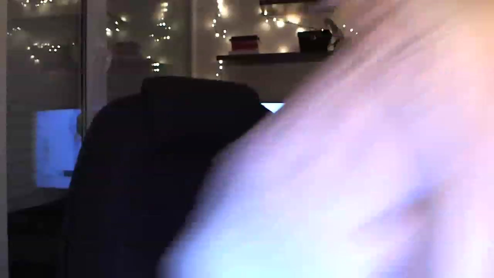Gallery image thumbnail from Heaven_hot's myfreecams stream on, 12/11/2022, 17:43 image 12 of 20