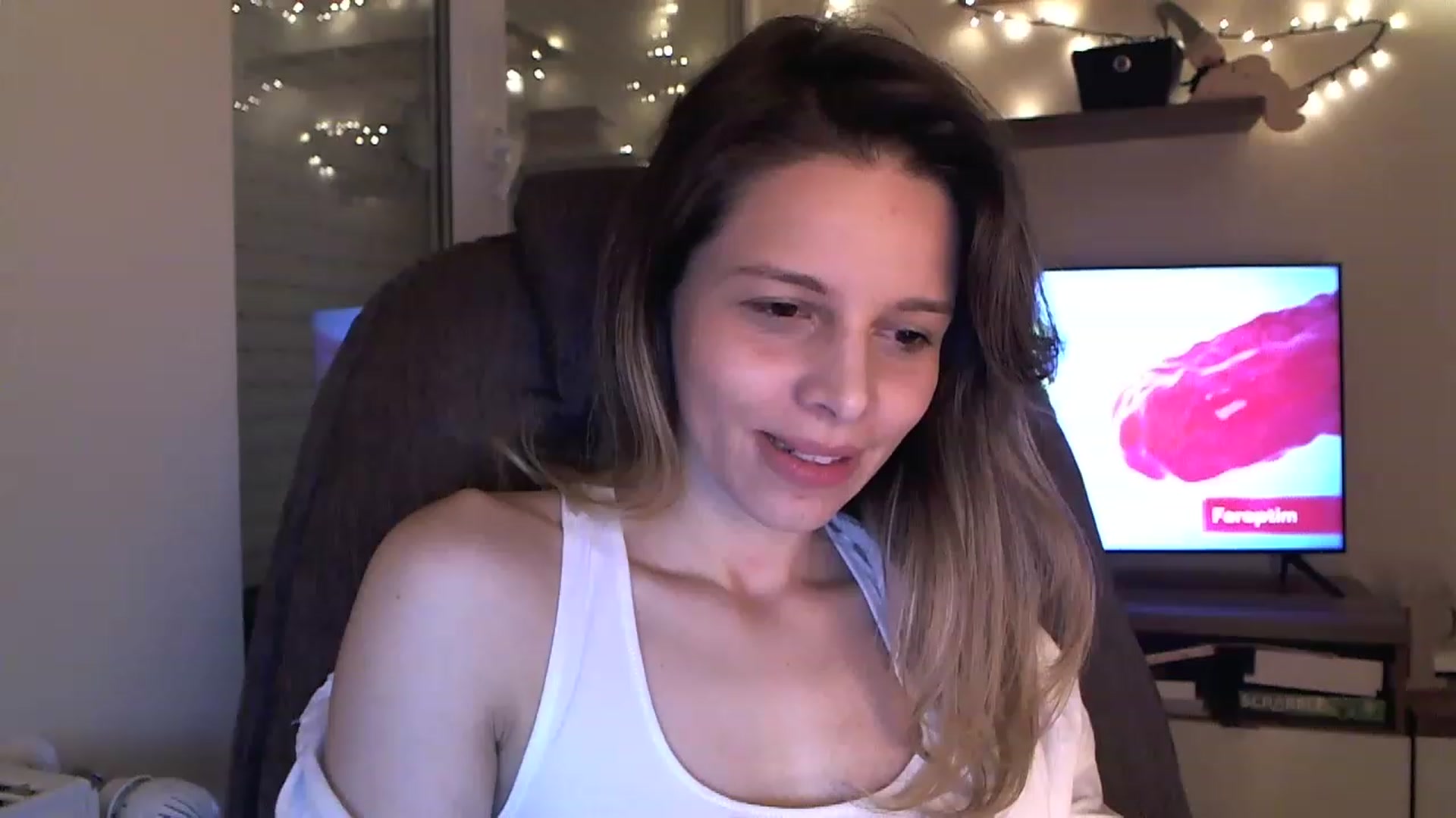 Gallery image thumbnail from Heaven_hot's myfreecams stream on, 12/11/2022, 18:03 image 14 of 20