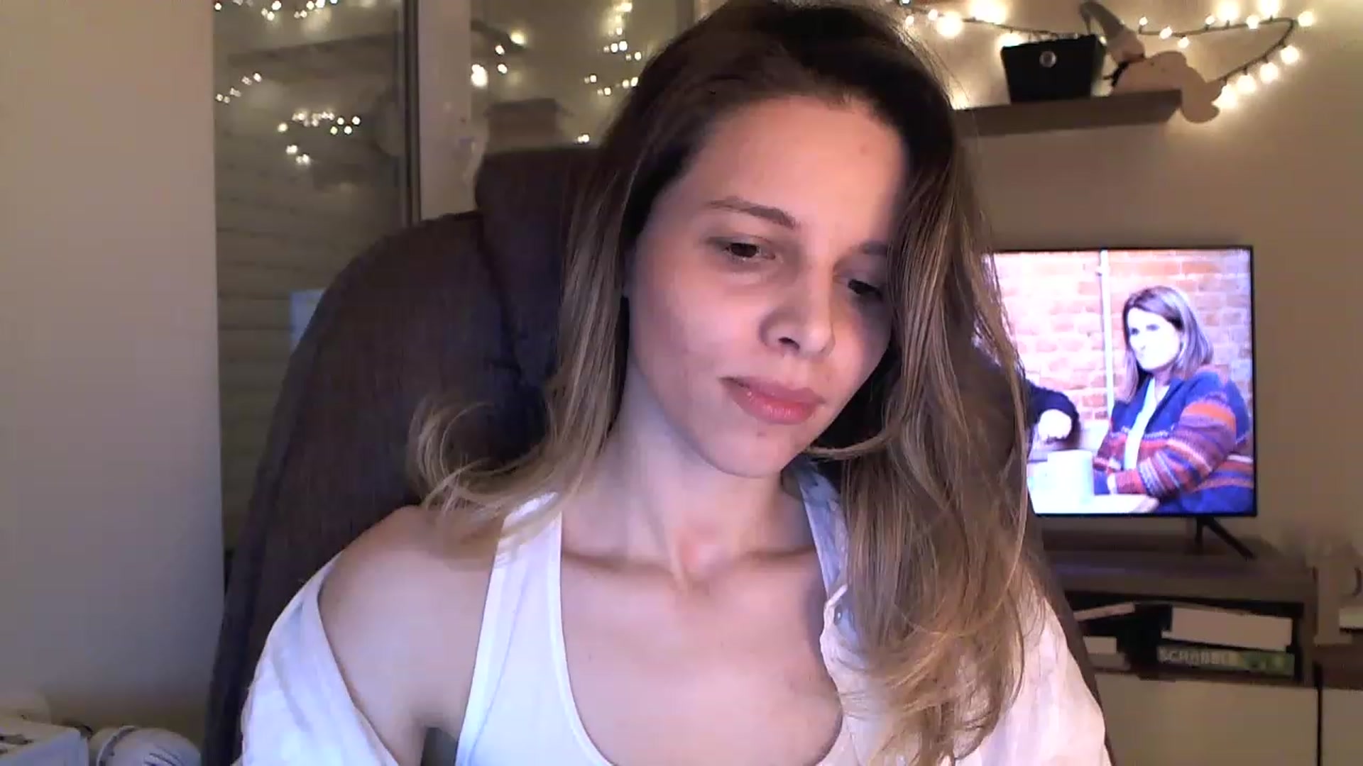 Gallery image thumbnail from Heaven_hot's myfreecams stream on, 12/11/2022, 18:03 image 11 of 20