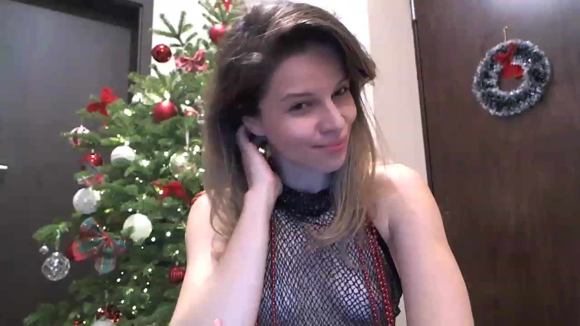 Gallery image thumbnail from Heaven_hot's myfreecams stream on, 12/19/2022, 17:10 image 18 of 20