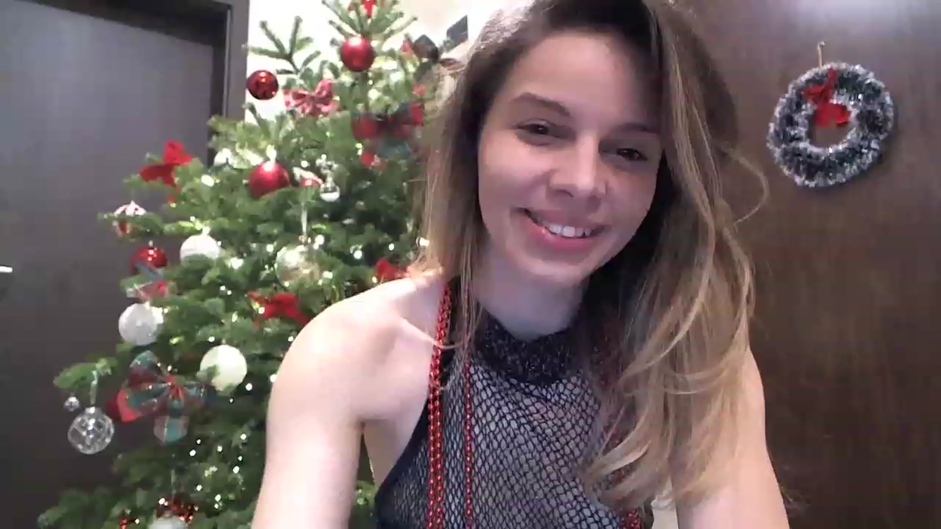 Gallery image thumbnail from Heaven_hot's myfreecams stream on, 12/19/2022, 17:10 image 17 of 20