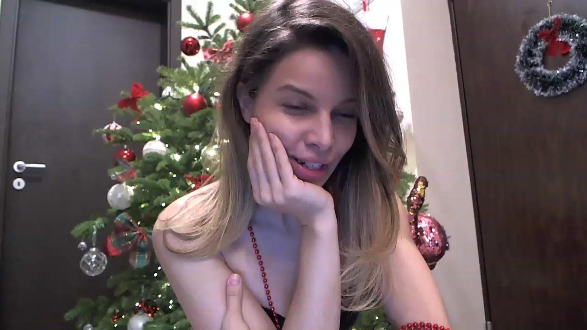 Gallery image thumbnail from Heaven_hot's myfreecams stream on, 12/19/2022, 18:05 image 20 of 20