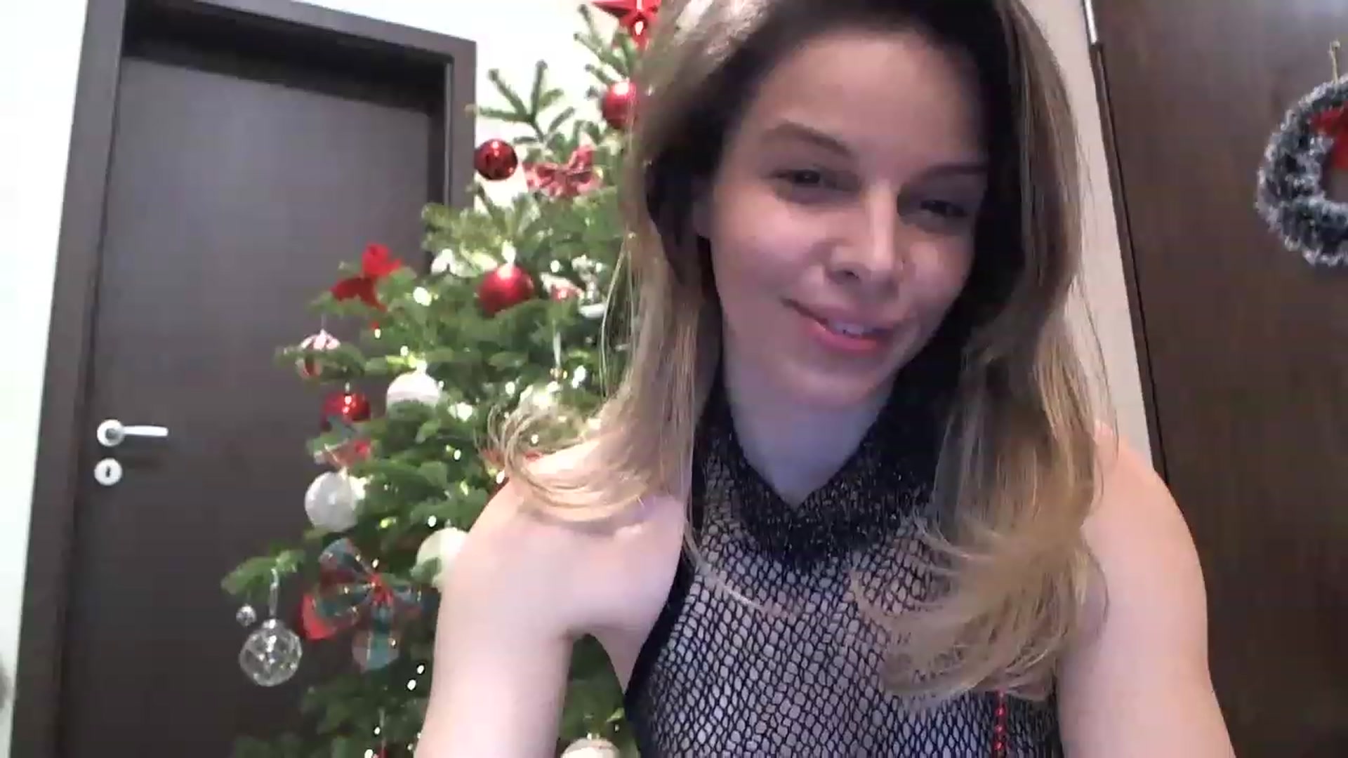 Gallery image thumbnail from Heaven_hot's myfreecams stream on, 12/19/2022, 18:05 image 9 of 20