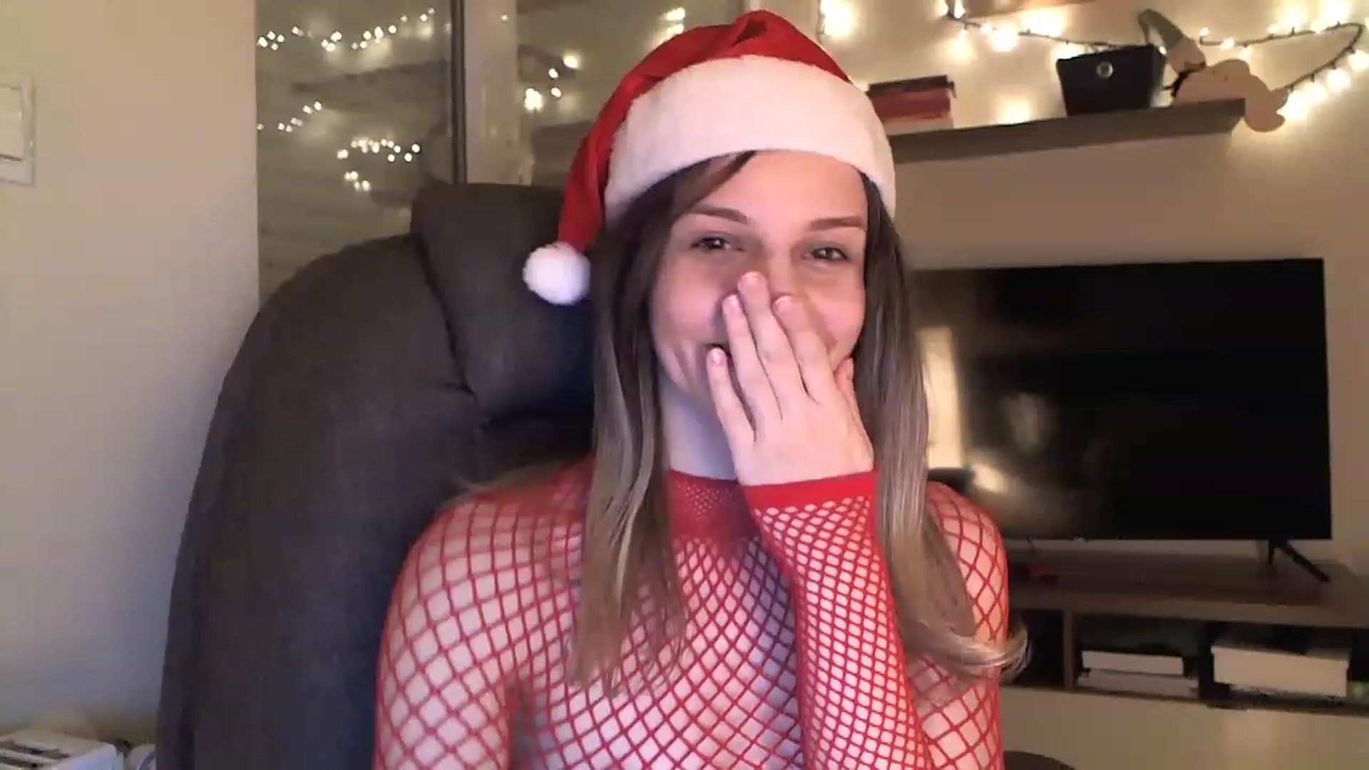 Gallery image thumbnail from Heaven_hot's myfreecams stream on, 12/22/2022, 19:14 image 3 of 20