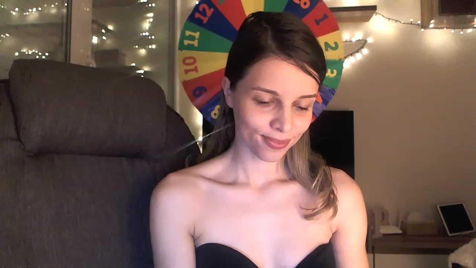 Gallery image thumbnail from Heaven_hot's myfreecams stream on, 12/29/2022, 15:35 image 19 of 20