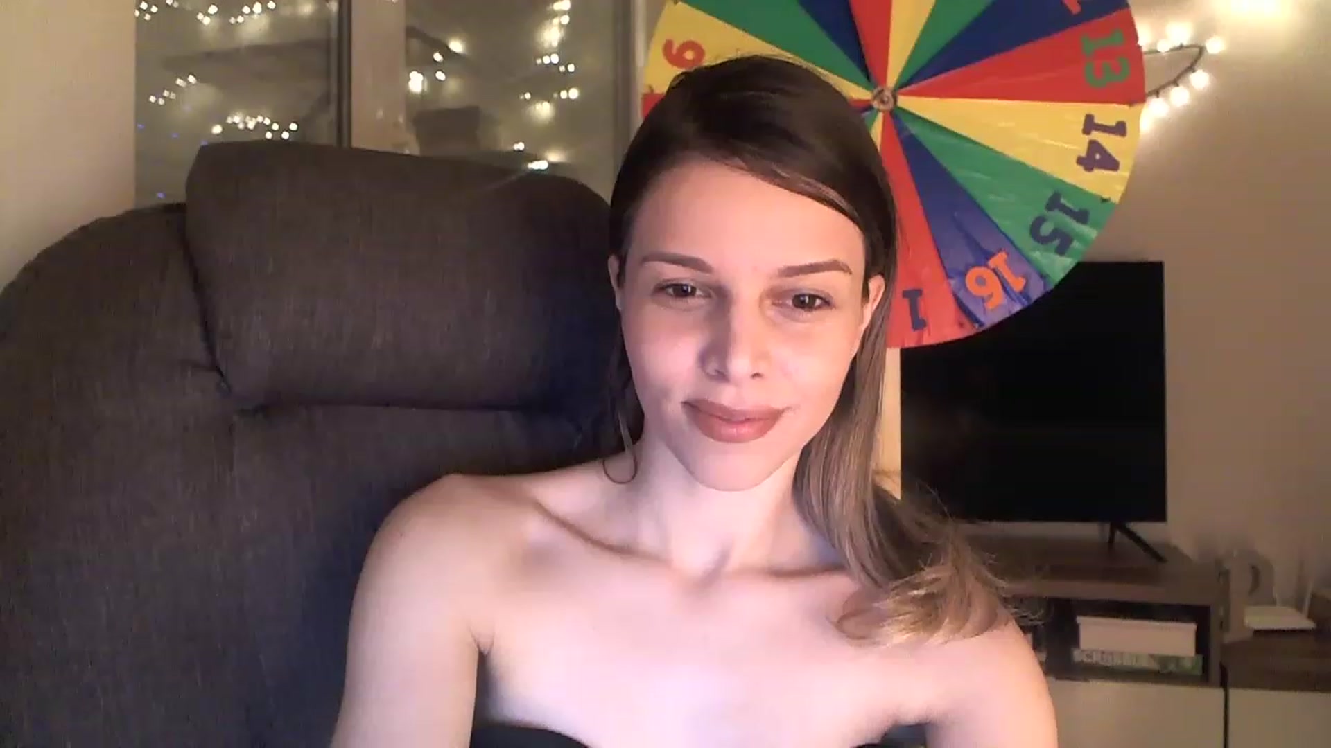 Gallery image thumbnail from Heaven_hot's myfreecams stream on, 12/29/2022, 15:35 image 8 of 20